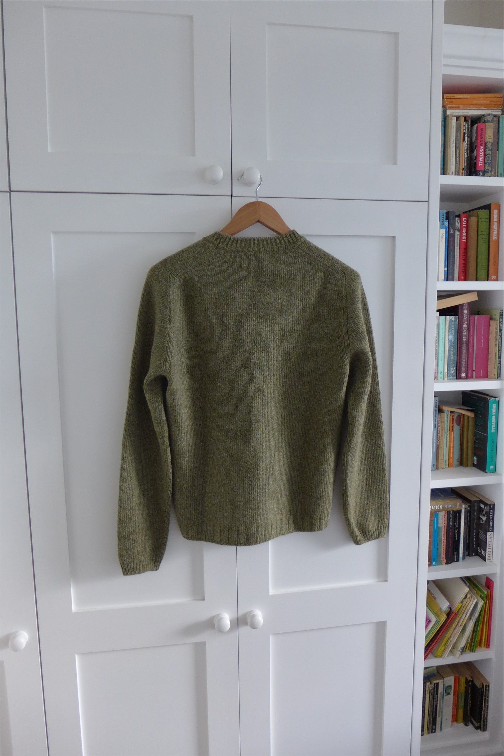 Gucci Gucci Distressed Sweater -- Green Shetland Wool Size US S / EU 44-46 / 1 - 8 Thumbnail