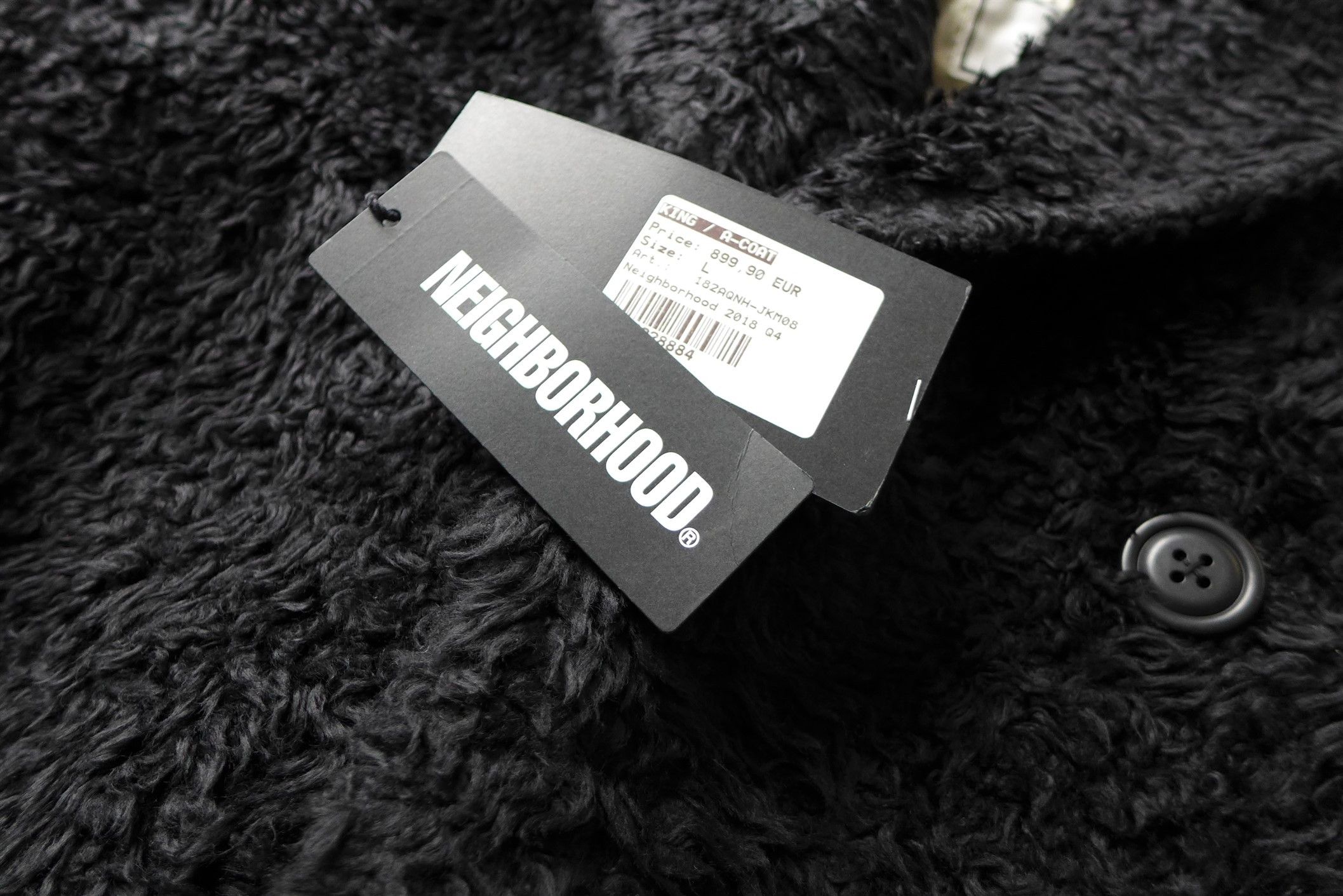 Neighborhood NEIGHBORHOOD FW18 King Coat - Black Faux Fur Size US L / EU 52-54 / 3 - 12 Thumbnail