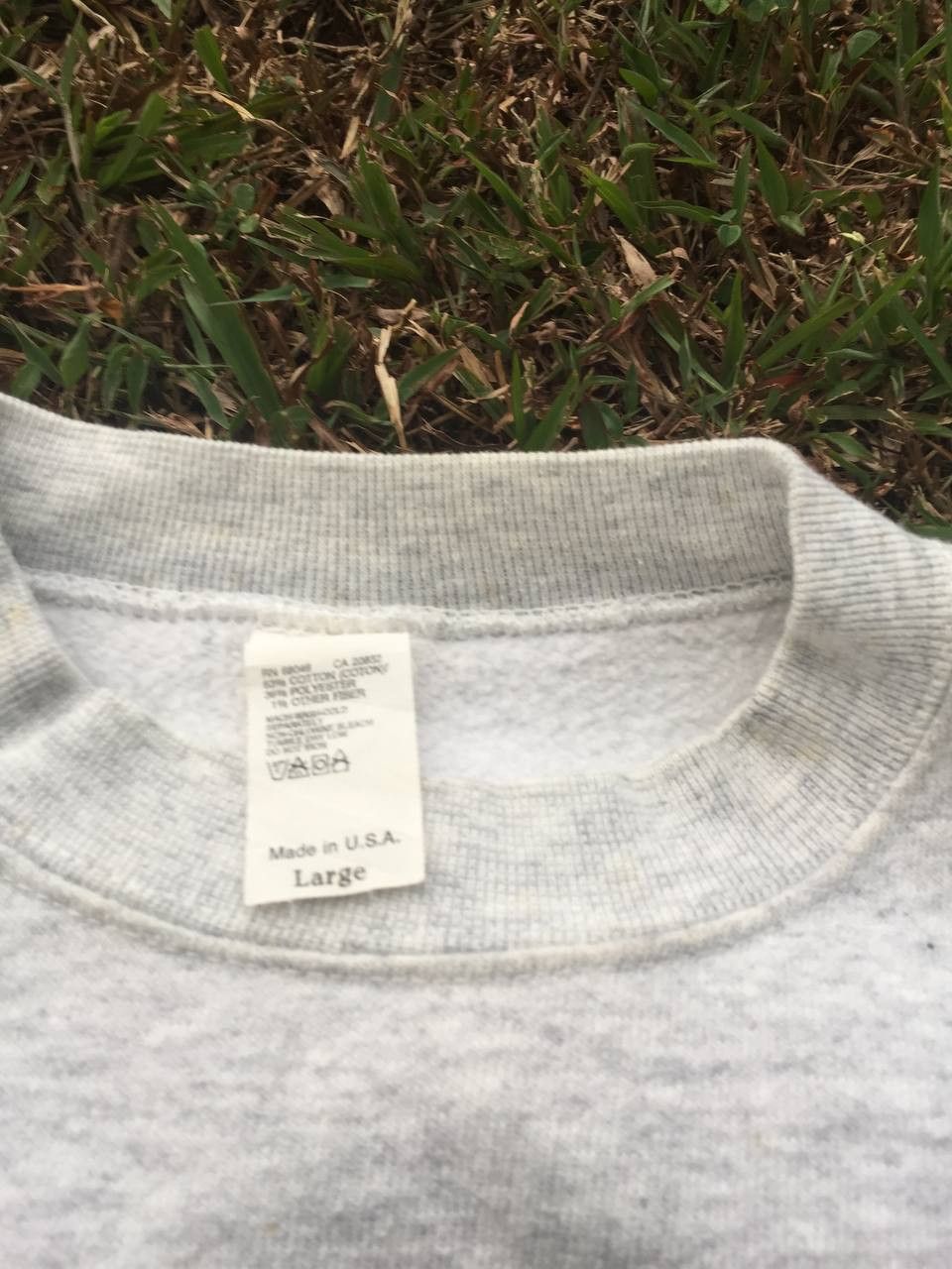 Mickey Mouse Vintage Disney Mickey California graphic sweatshirt Size US M / EU 48-50 / 2 - 5 Thumbnail