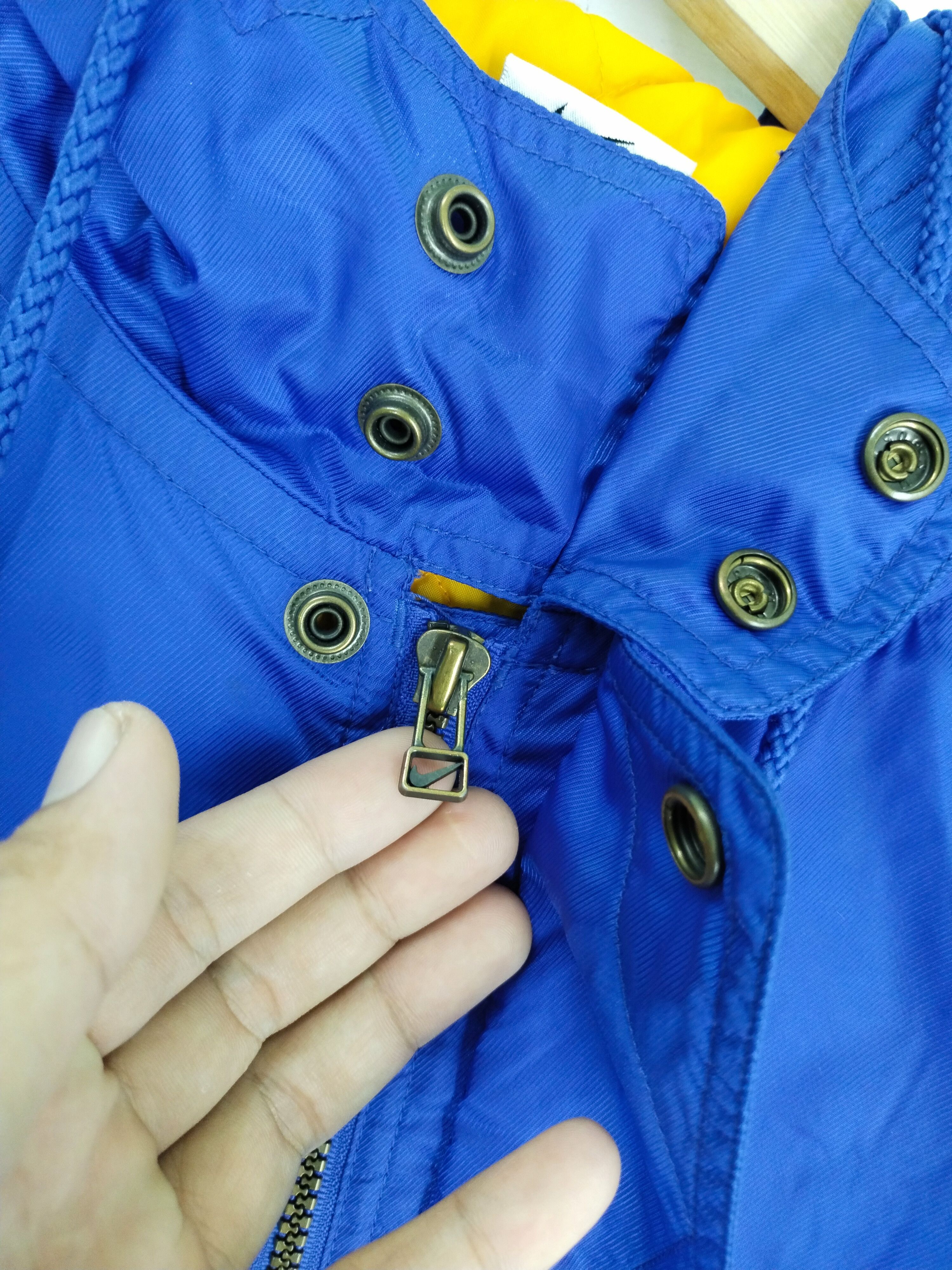 Nike VINTAGE 90s NIKE BIG SWOOSH WINTER RAINCOAT JACKET Size US M / EU 48-50 / 2 - 4 Thumbnail