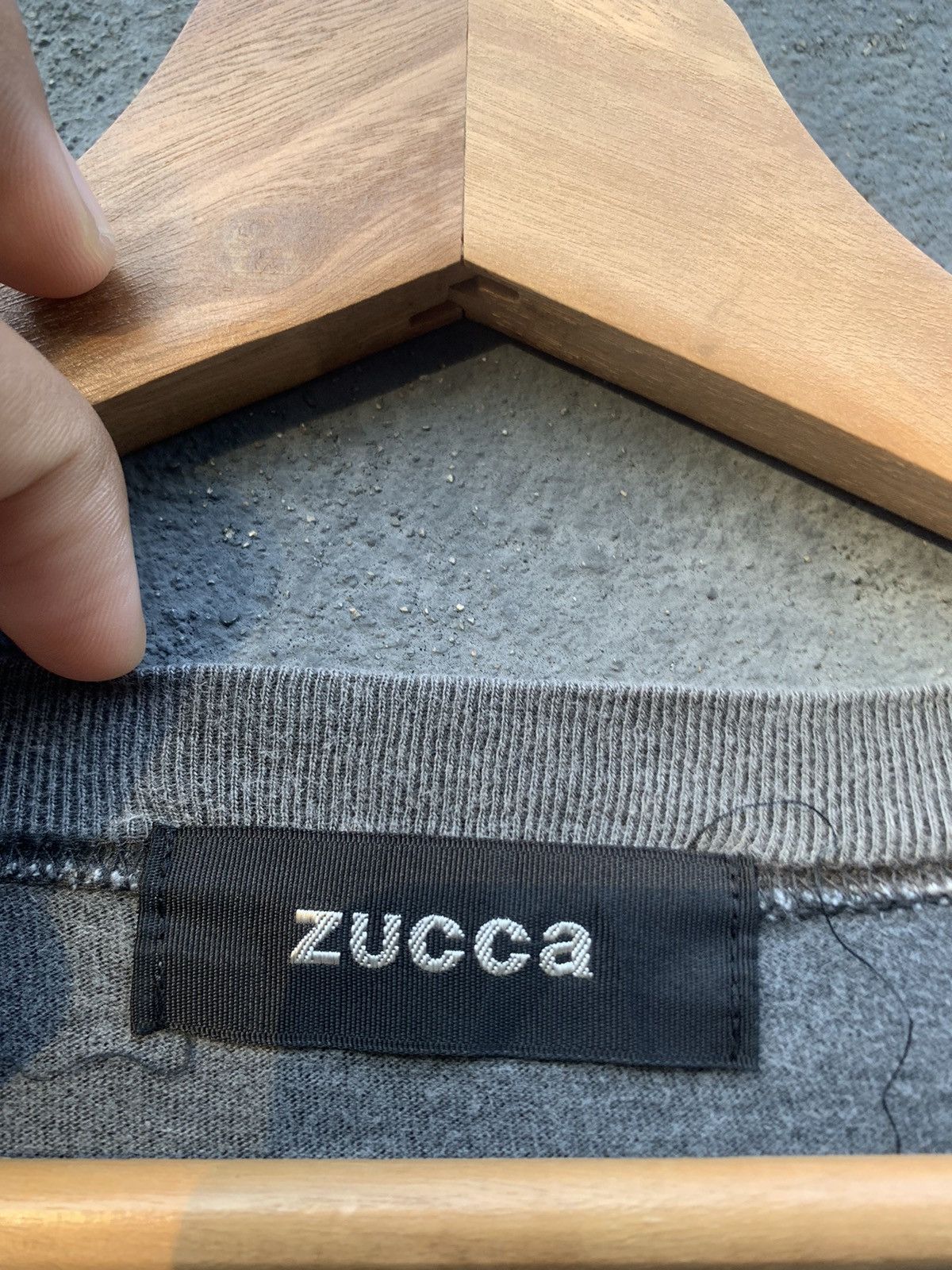 CABANE de ZUCCa Vintage CABANE DE ZUCCA “ON THE WALL OFF THE WALL FADED TEE Size US M / EU 48-50 / 2 - 7 Thumbnail