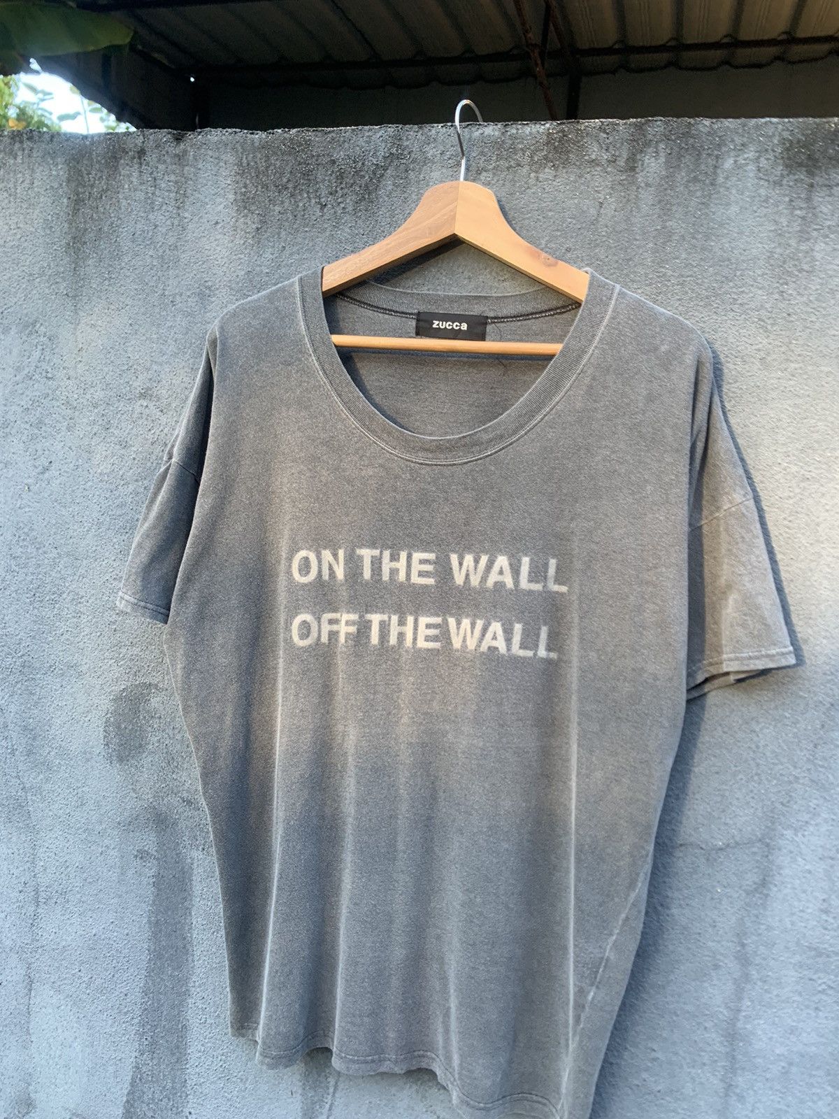 CABANE de ZUCCa Vintage CABANE DE ZUCCA “ON THE WALL OFF THE WALL FADED TEE Size US M / EU 48-50 / 2 - 4 Thumbnail