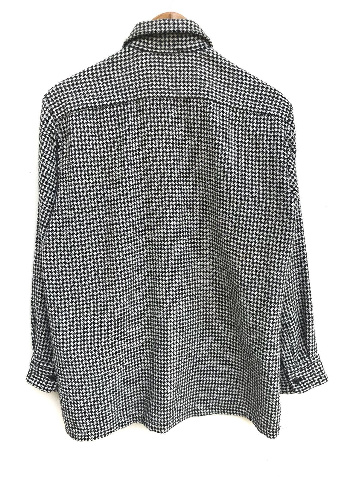Japanese Brand Made In Japan LS Houndstooth Wool Button Down Shirts Size US L / EU 52-54 / 3 - 2 Thumbnail