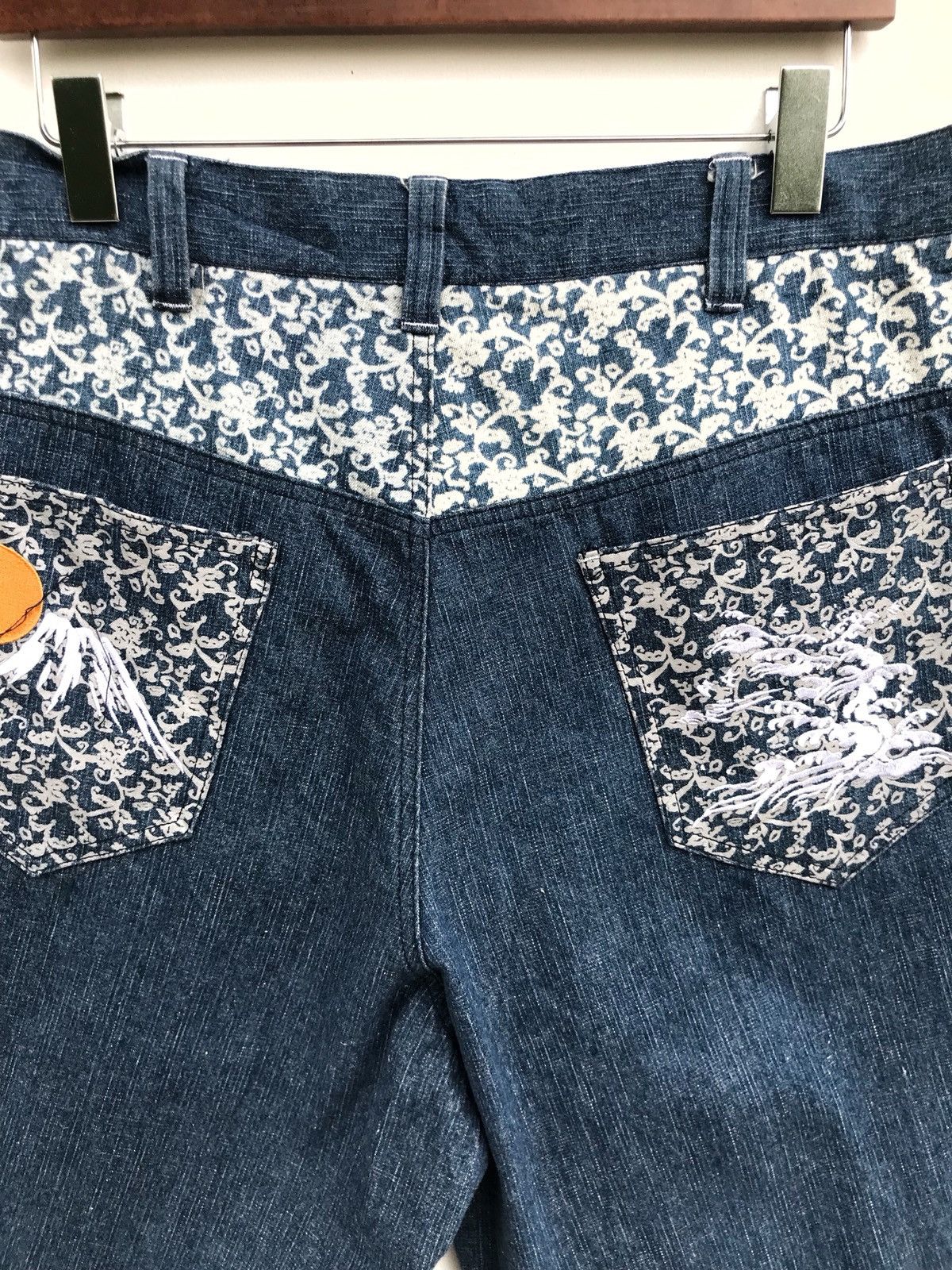 Designer × Japanese Brand Tiger Printed Denim Fuji Mountain Embroidered Logo Size US 37 - 7 Thumbnail