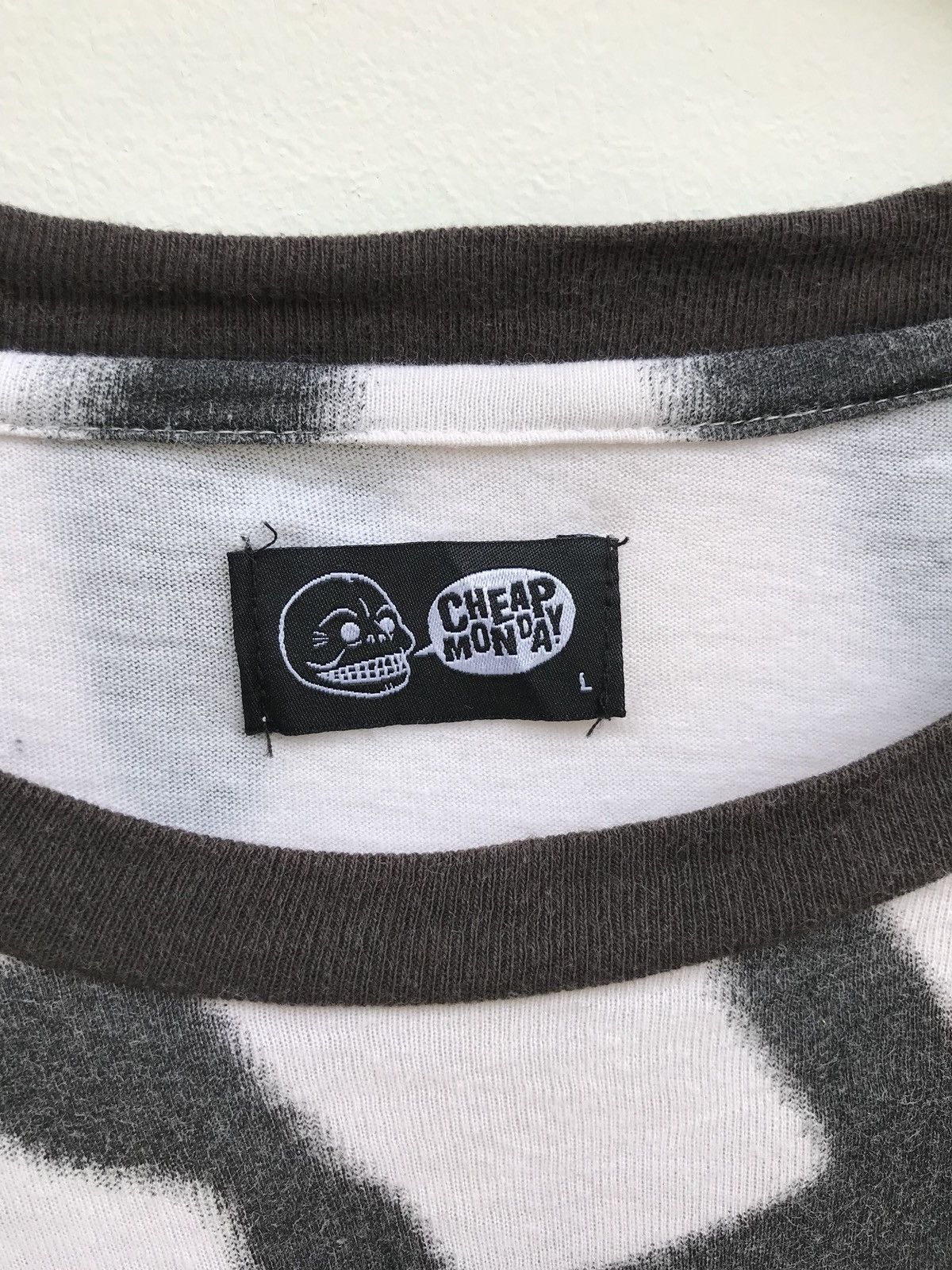 Cheap Monday All Over Print Cheap Monday Shirts Size US L / EU 52-54 / 3 - 5 Thumbnail