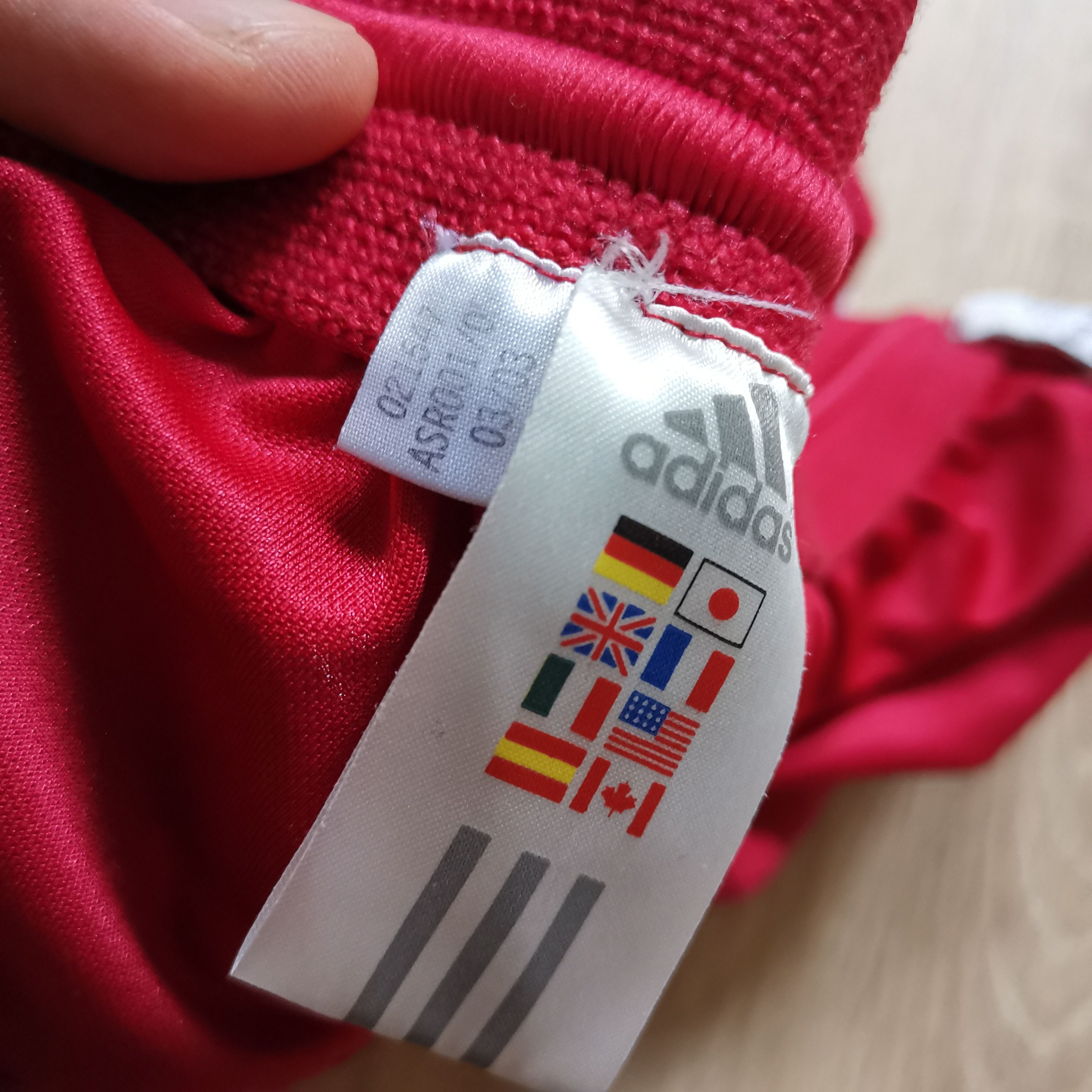 Adidas Adidas Bayern 2003 shorts home soccer football Size US 34 / EU 50 - 2 Thumbnail