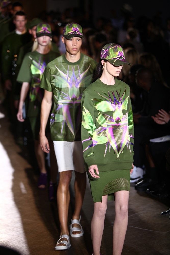 Givenchy Green Birds of Paradise Satin Applique Sweatshirt Size S / US 4 / IT 40 - 4 Thumbnail