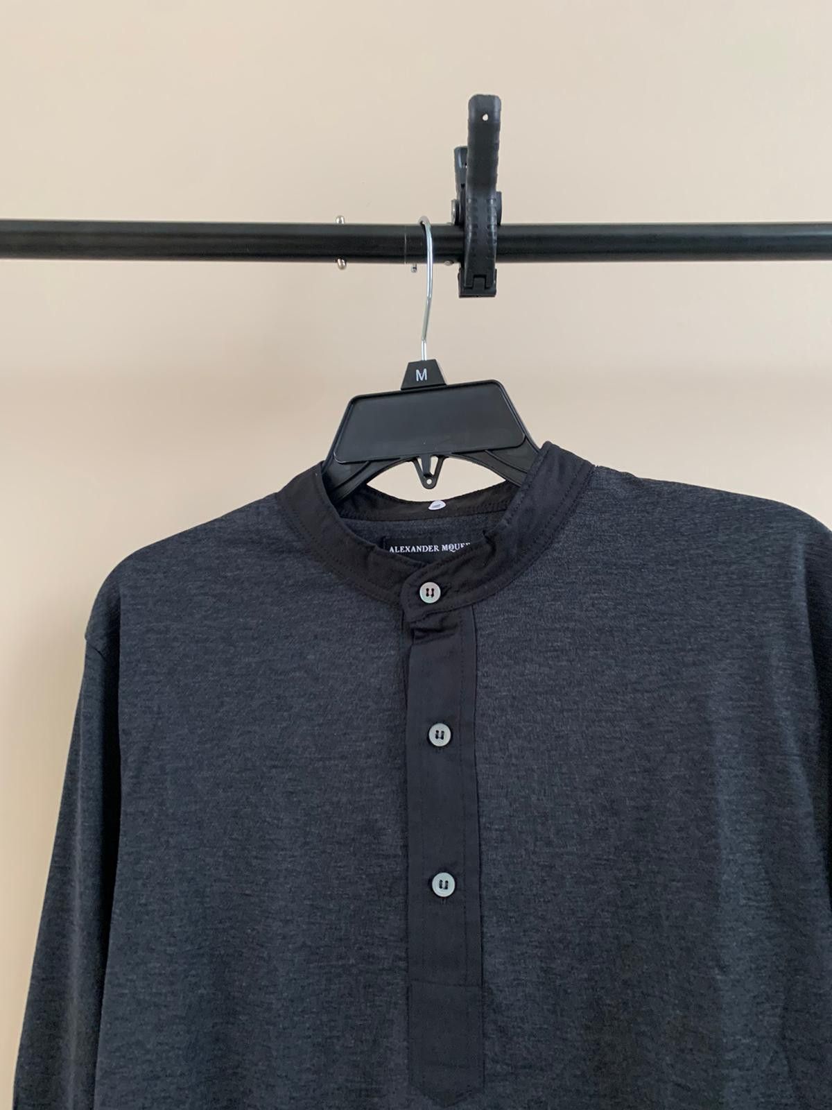 Alexander McQueen Long Shirt in Black Size US M / EU 48-50 / 2 - 3 Thumbnail