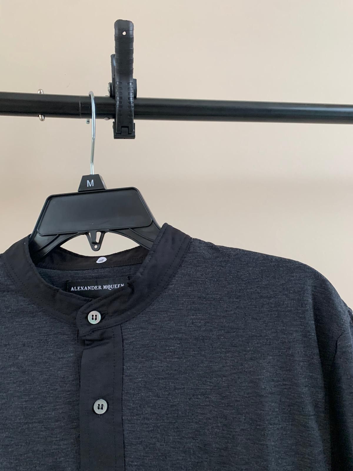 Alexander McQueen Long Shirt in Black Size US M / EU 48-50 / 2 - 5 Thumbnail
