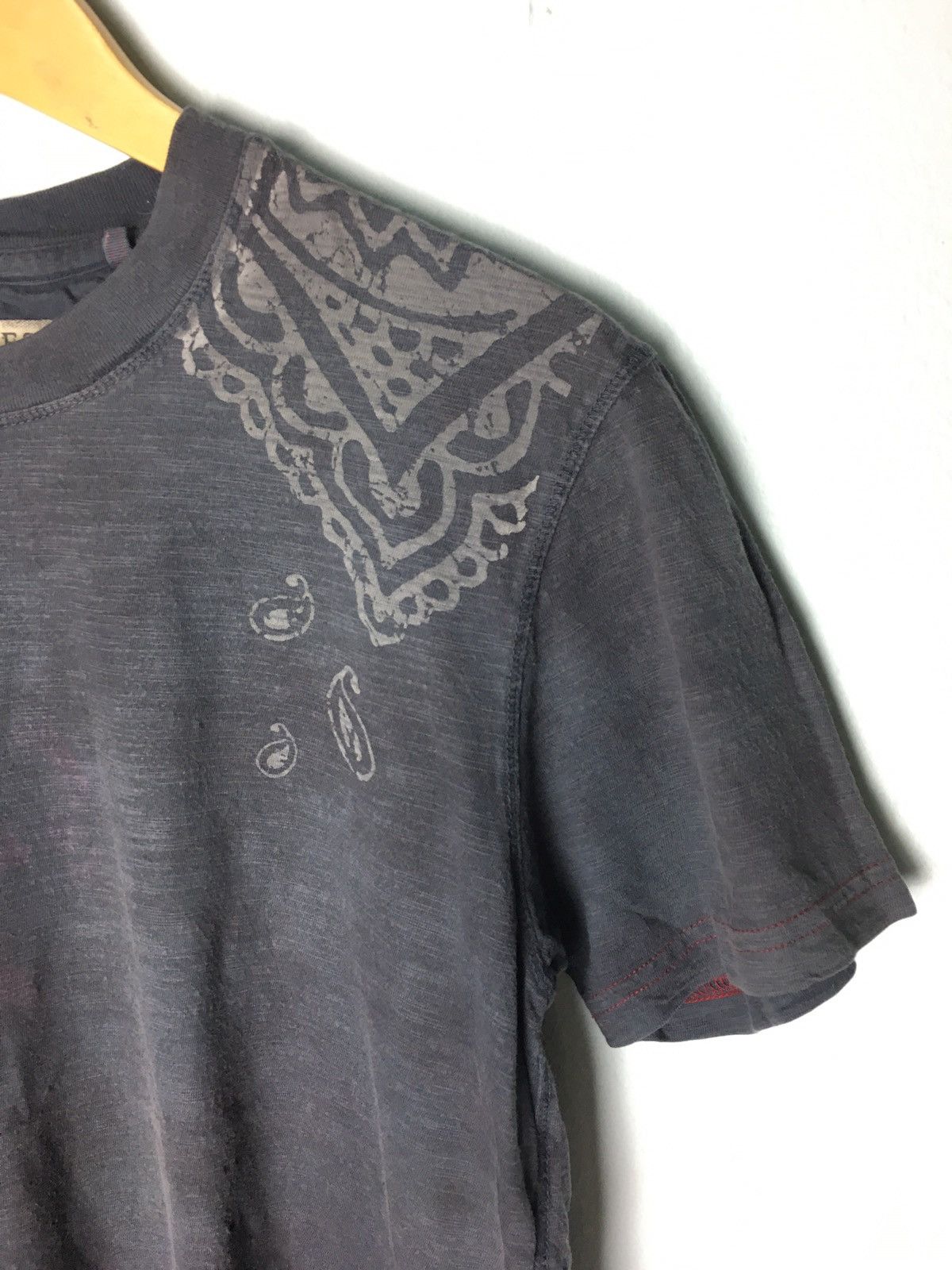 Guess × Vintage Guess Vintage Tee Shirt Size US M / EU 48-50 / 2 - 2 Thumbnail