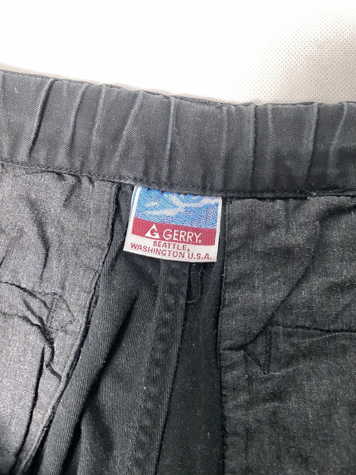 Vintage Vintage Gerry Short Pant Size US 32 / EU 48 - 8 Thumbnail