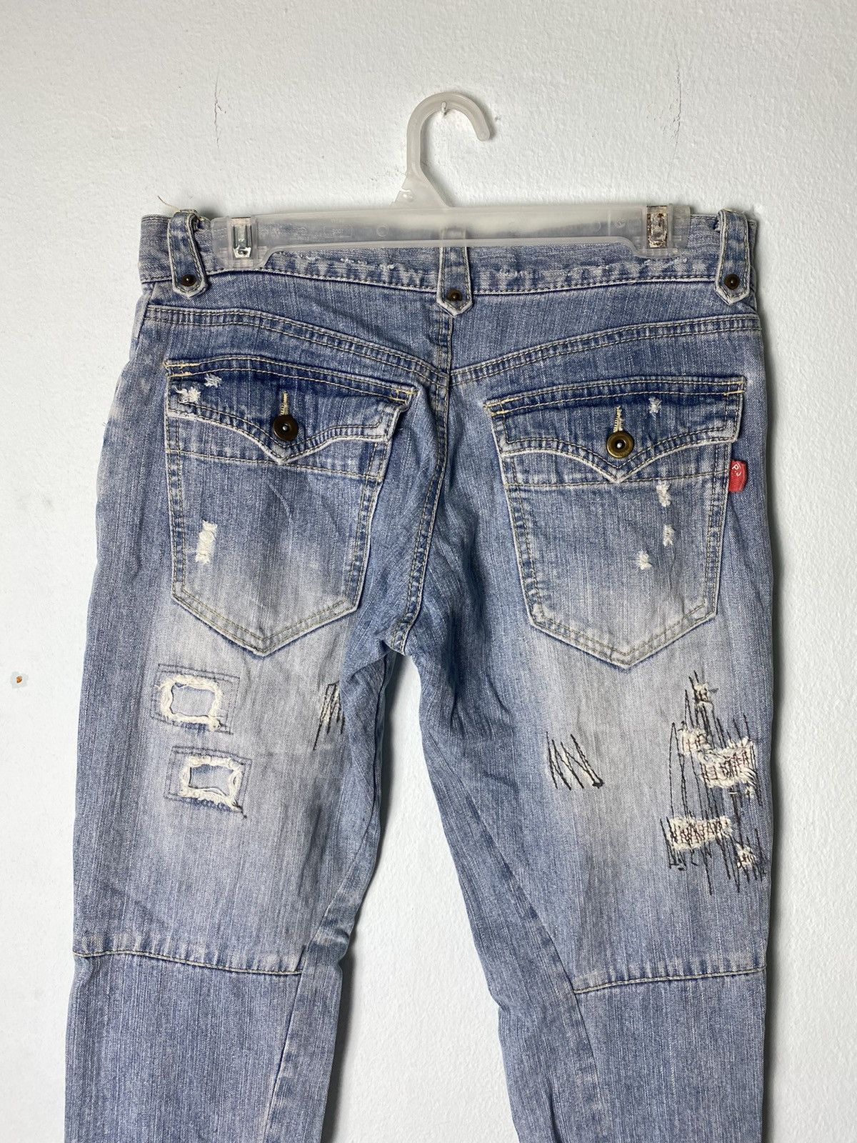 Japanese Brand Distressed Denim Design Pant Size US 30 / EU 46 - 12 Thumbnail