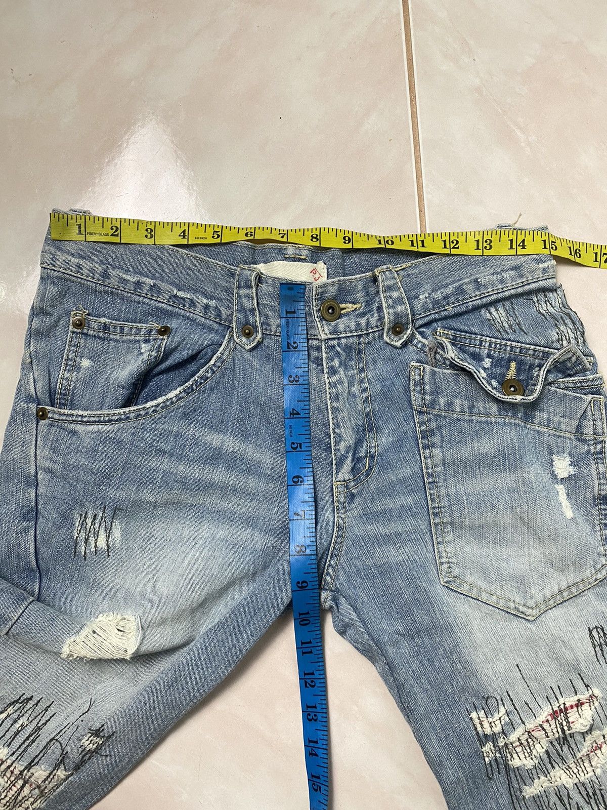 Japanese Brand Distressed Denim Design Pant Size US 30 / EU 46 - 16 Thumbnail