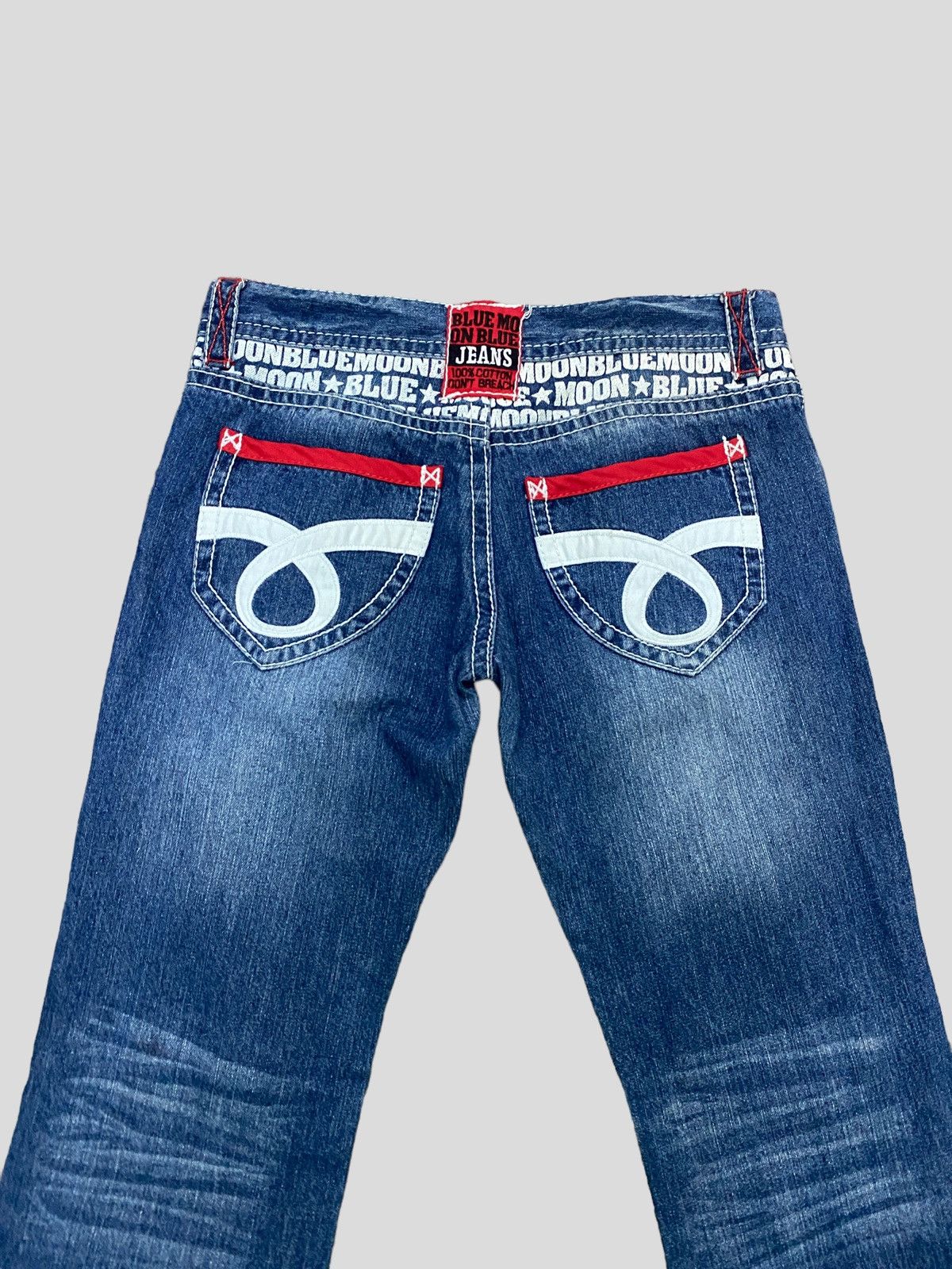Japanese Brand VINTAGE BLUE MOON BLUE PATCHES PRINTED LOW RISE DENIM JEANS Size US 30 / EU 46 - 10 Thumbnail
