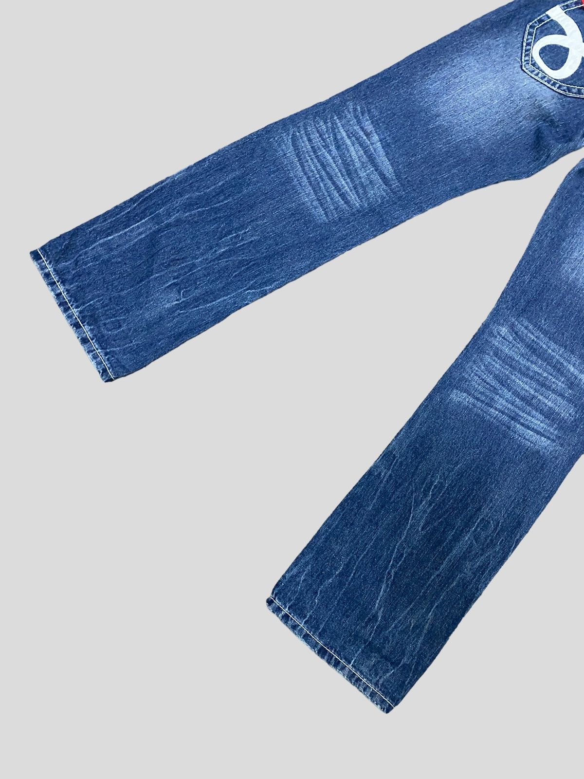 Japanese Brand VINTAGE BLUE MOON BLUE PATCHES PRINTED LOW RISE DENIM JEANS Size US 30 / EU 46 - 9 Thumbnail