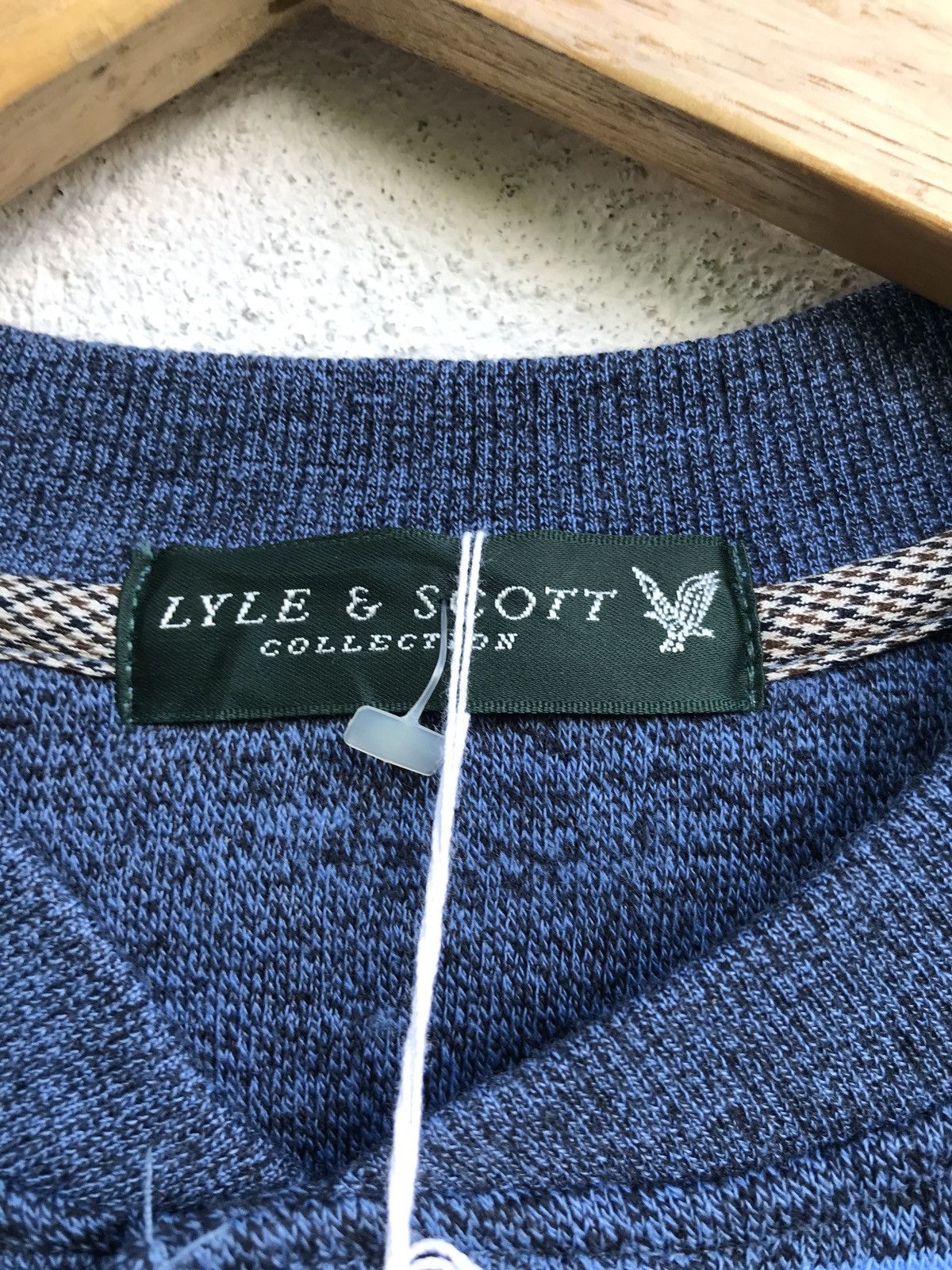 Lyle & Scott Vintage Lyle & Scott Collection Crewneck Sweatshirt Size US S / EU 44-46 / 1 - 4 Thumbnail
