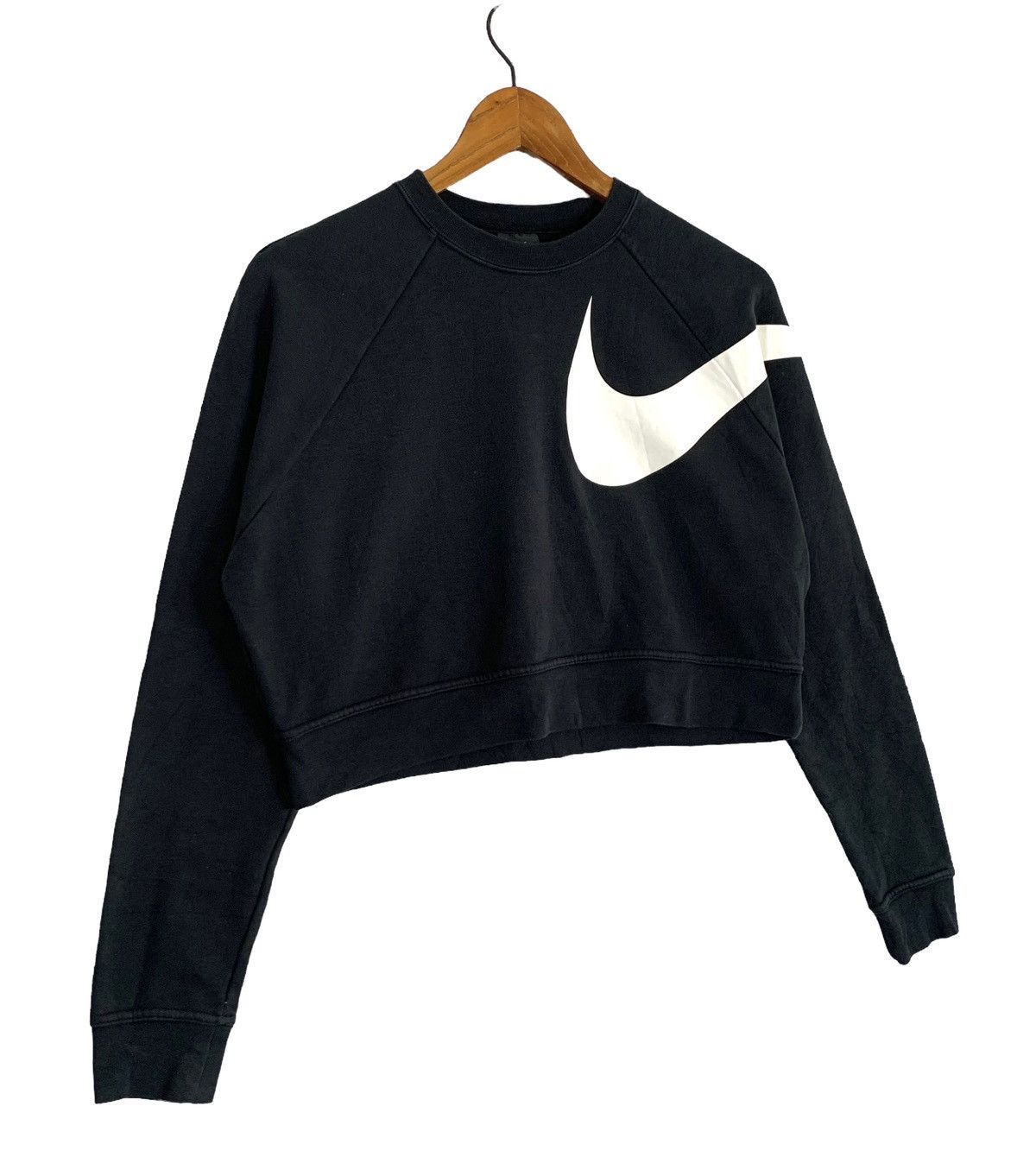 Nike Vintage Nike Swoosh Big Logo Women Style Crop Tops Grailed