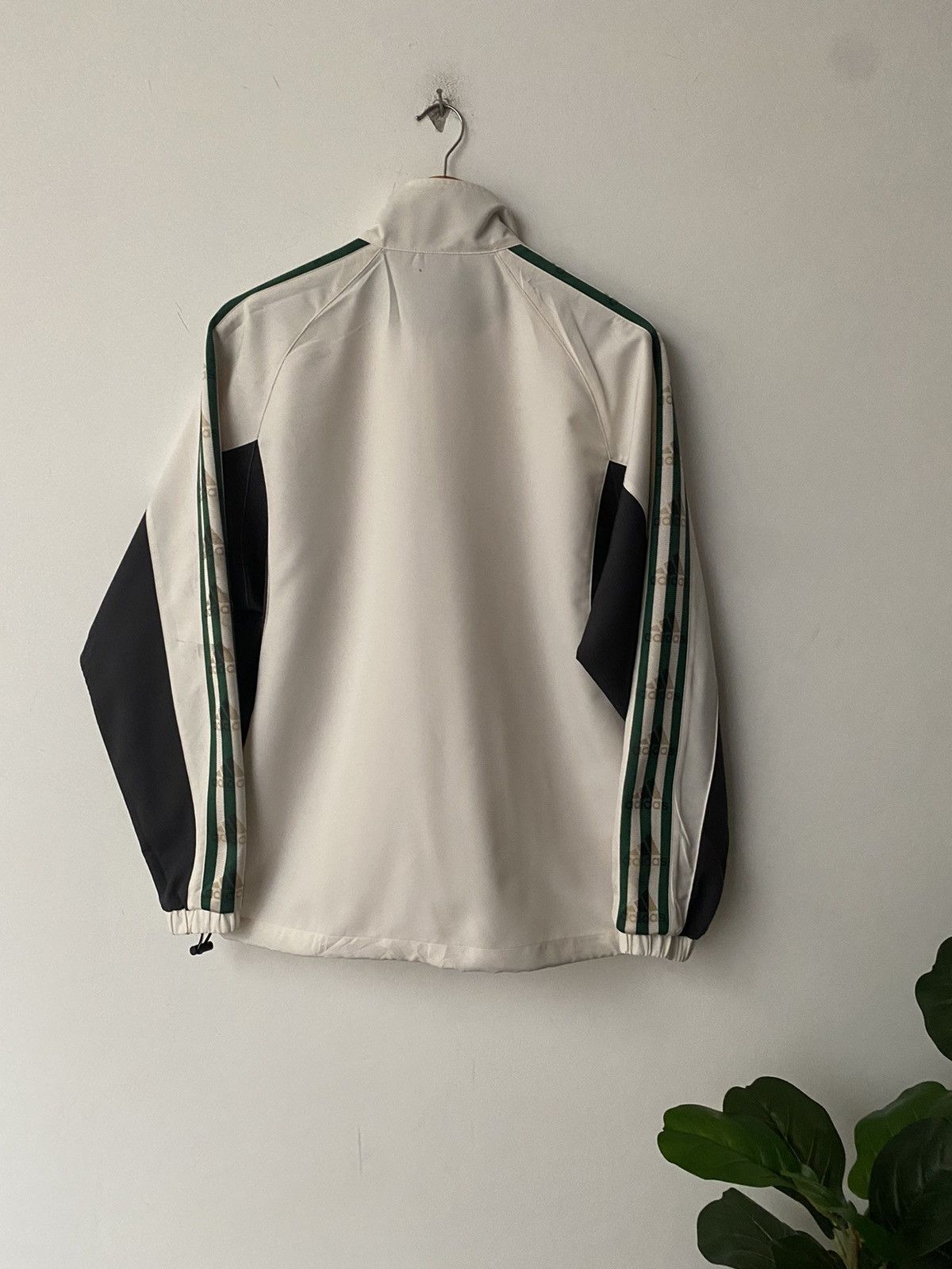 Adidas × Vintage Vintage adidas Jacket Striped Green Logo nice designer Size US M / EU 48-50 / 2 - 4 Thumbnail