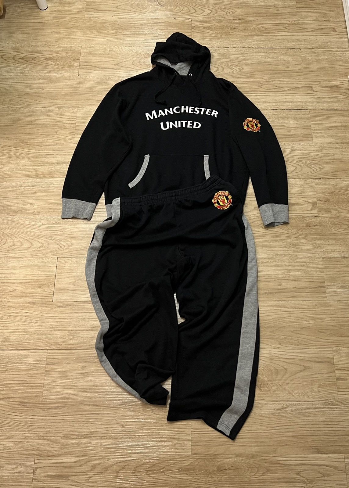 Other Manchester United Jogger Set Size US L / EU 52-54 / 3 - 2 Thumbnail