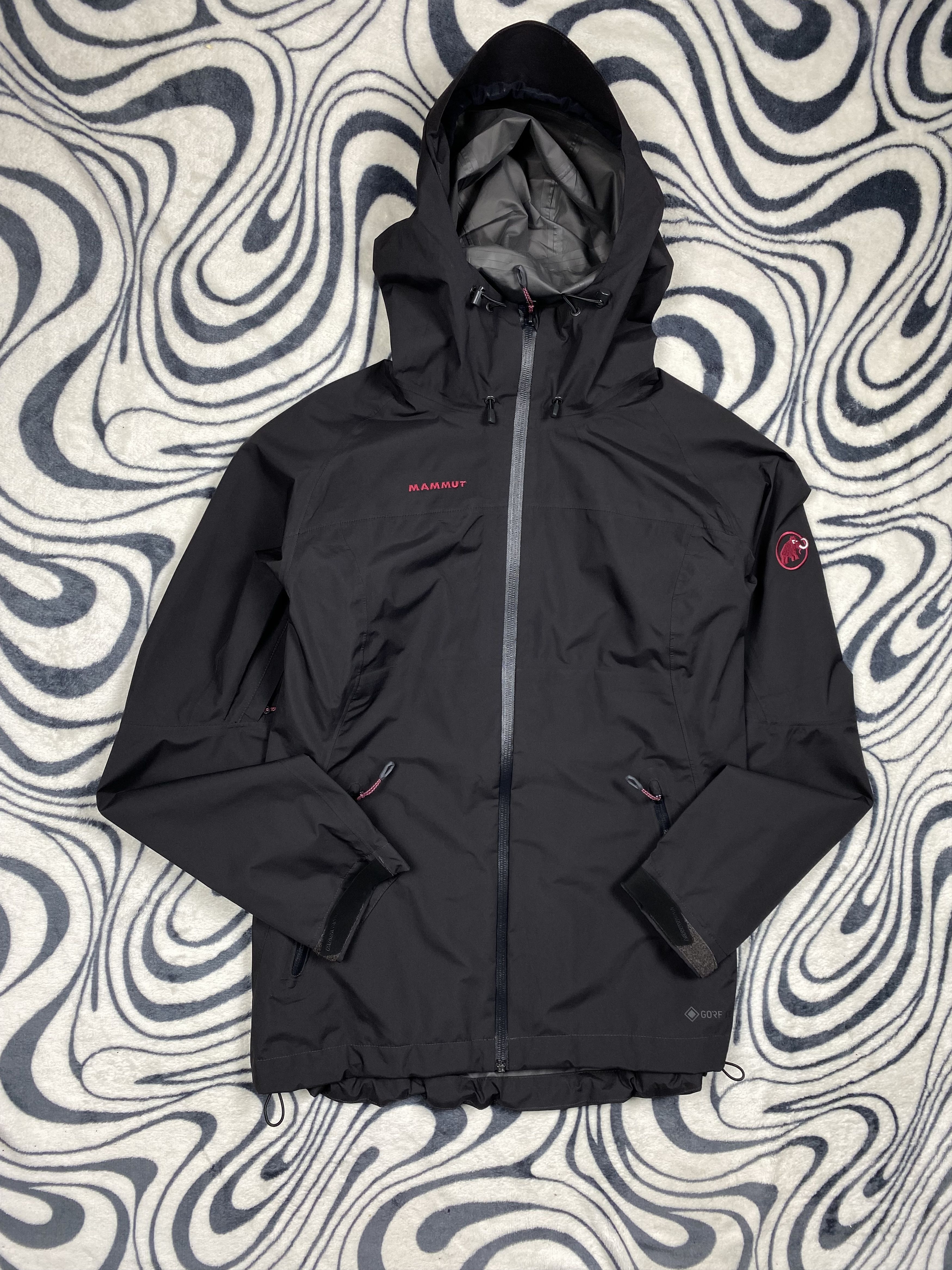 image of Mammut Gore-Tex Paclite Wenaha Black Rain Jacket, Women's (Size Small)