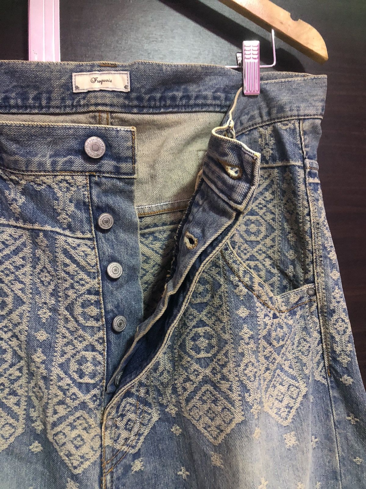 Iroquois Japan 🔥Iroquois Cross Art Design Pants Buckle Back Jeans Size US 34 / EU 50 - 6 Thumbnail