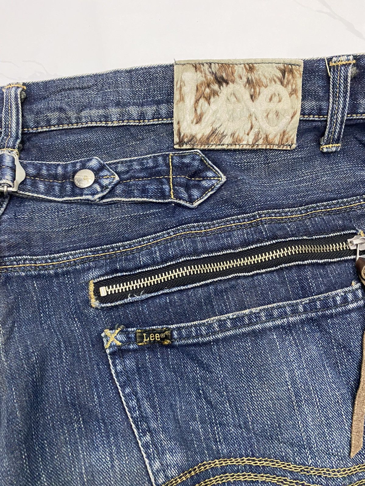 Lee SIZE 45🔥LEE COWBOY MULTI POCKET RARE DENIM PANTS Size US 44 / EU 60 - 8 Thumbnail