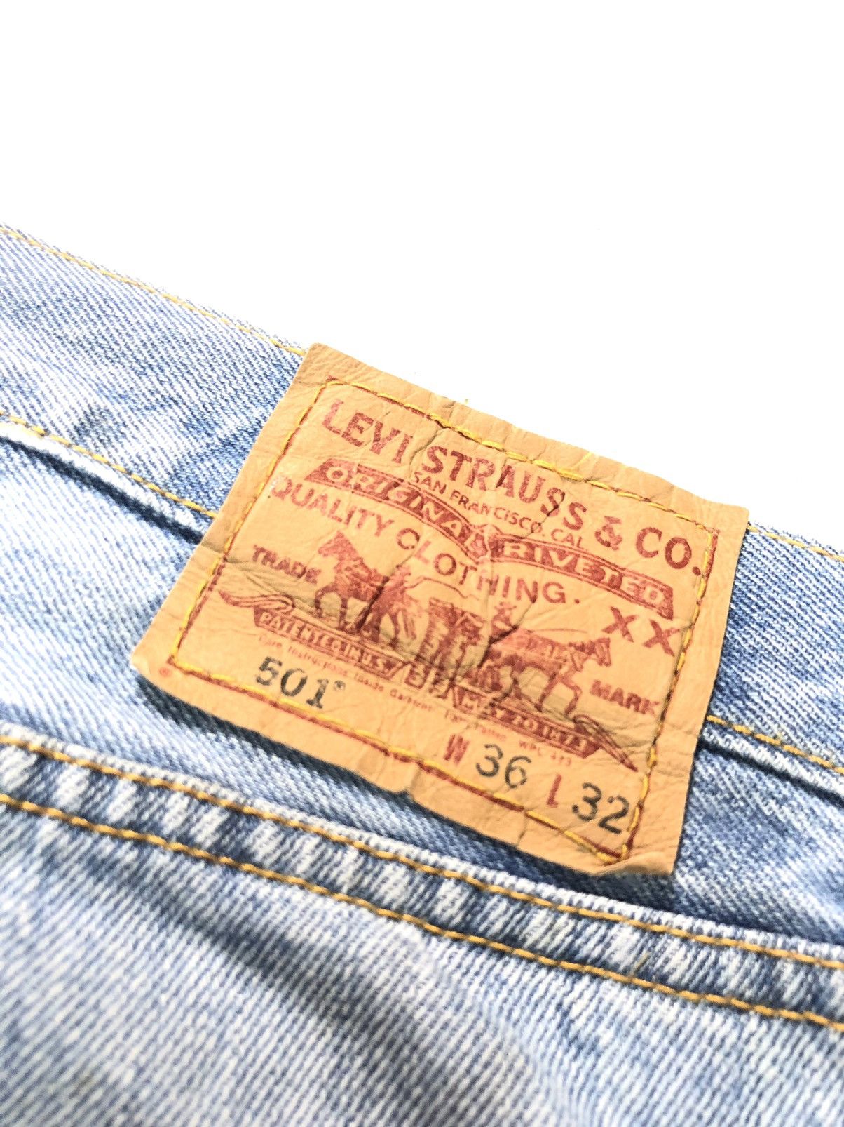 Levi's × Levi's Vintage Clothing × Vintage VINTAGE LEVIS 501 BLUE WASH DENIM Size US 35 - 10 Thumbnail