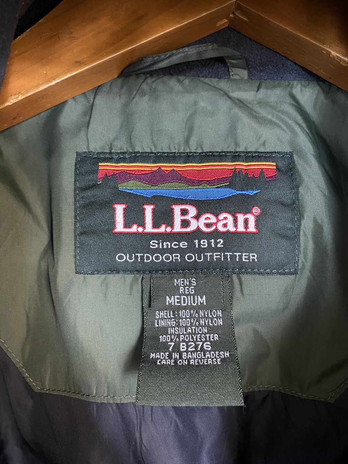 L.L. Bean Ll Bean Outdoor Puffer Hoodie Jacket Embroidery Small Logo Size US M / EU 48-50 / 2 - 5 Thumbnail