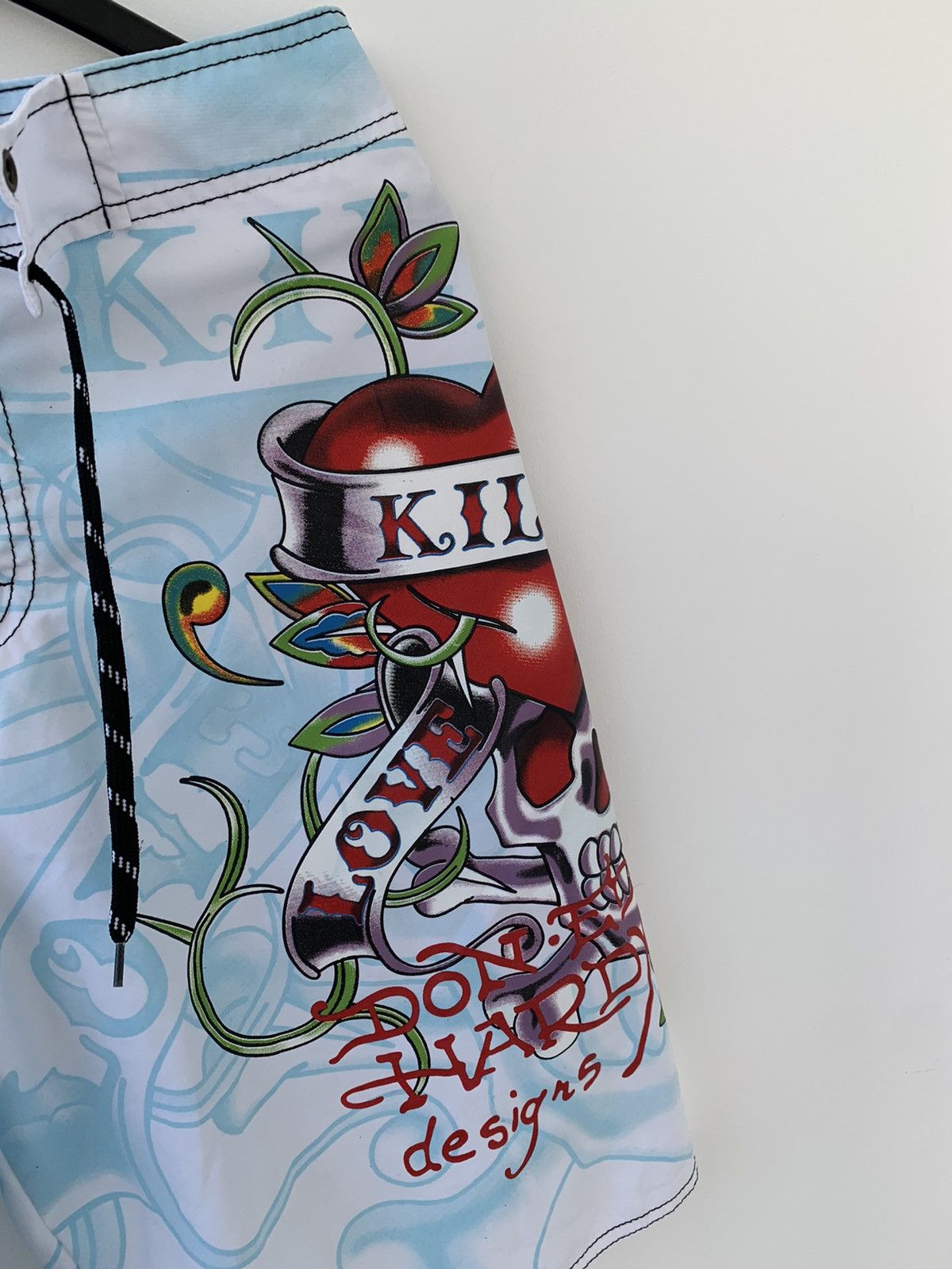 Christian Audigier × Ed Hardy × Vintage Ed Hardy Love Kills Slowly Vintage Shorts Size US 31 - 4 Thumbnail