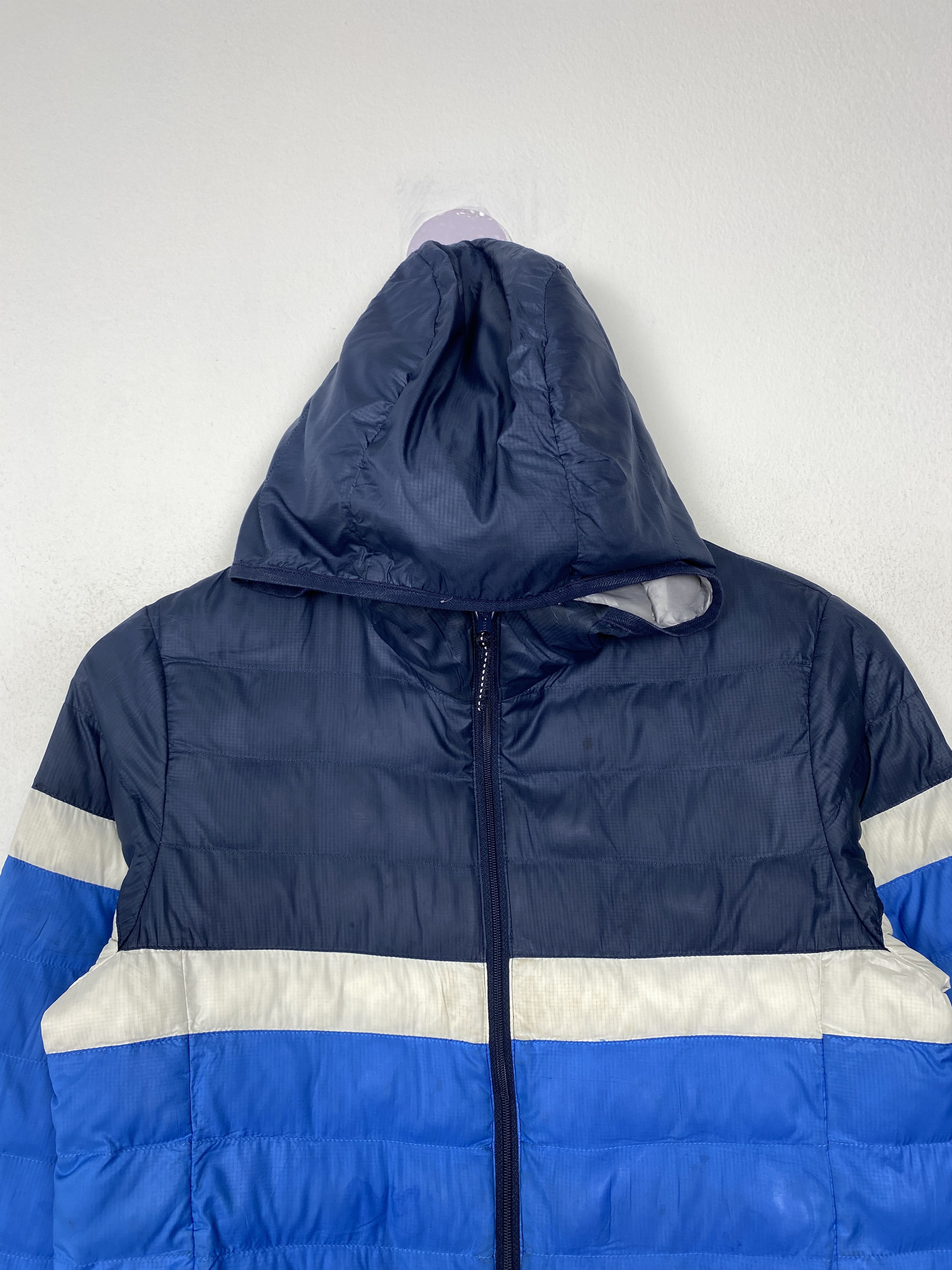 Uniqlo Vintage Uniqlo Hoodie Puffer Kid Jacket J1527 Size US S / EU 44-46 / 1 - 2 Thumbnail