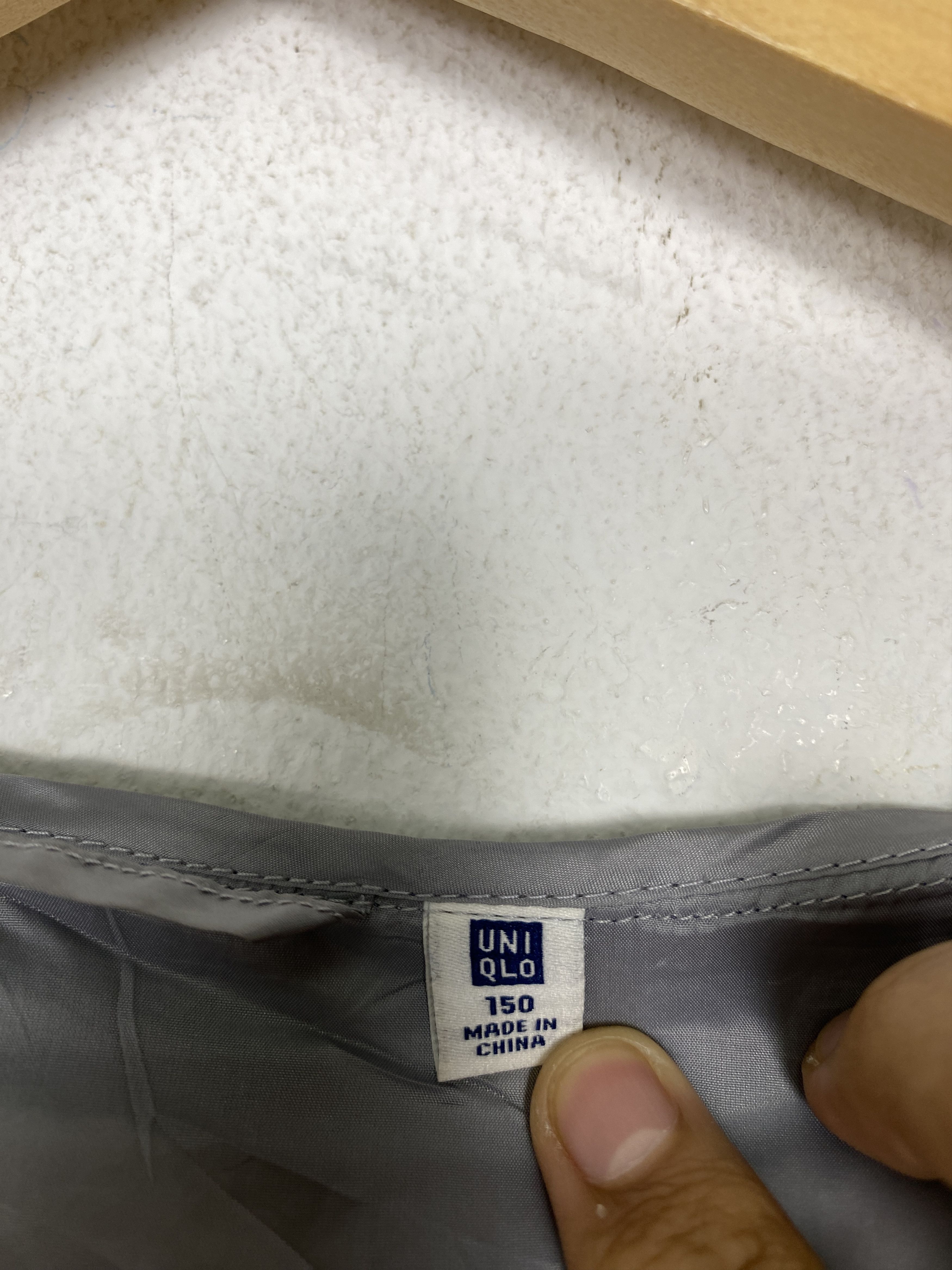 Uniqlo Vintage Uniqlo Hoodie Puffer Kid Jacket J1527 Size US S / EU 44-46 / 1 - 14 Thumbnail