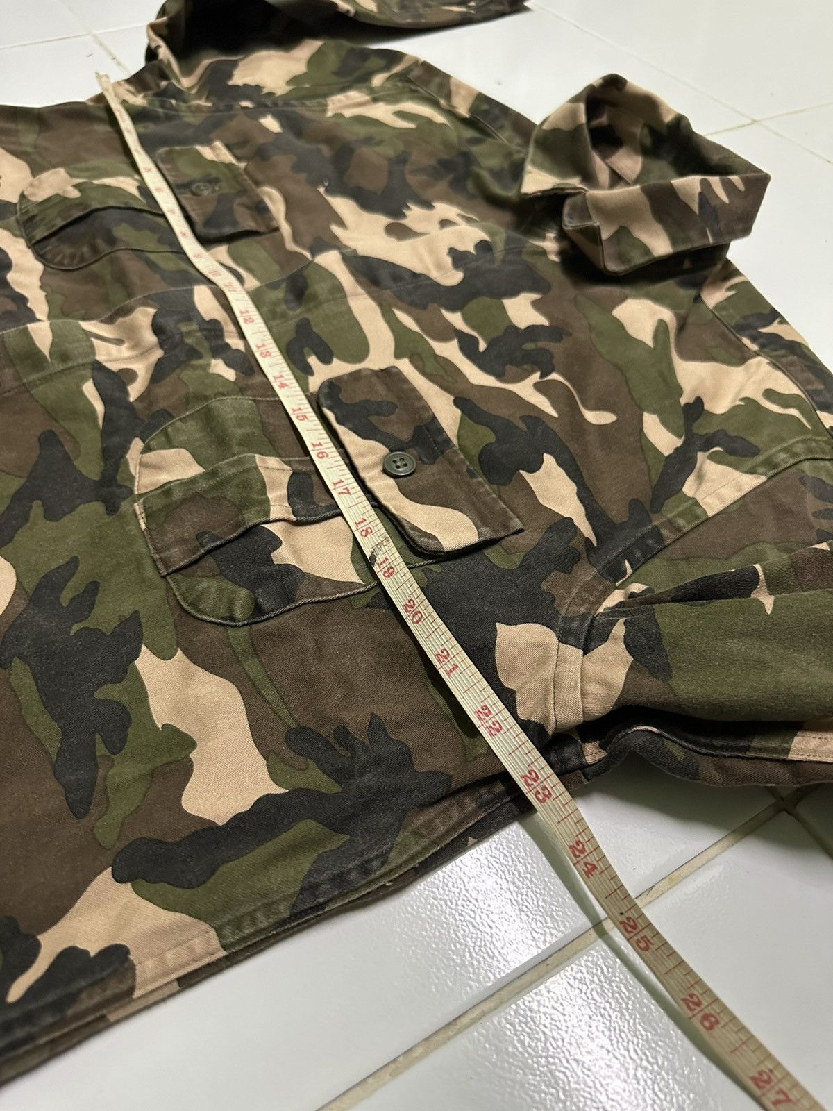 Japanese Brand camouflage shirts Size US M / EU 48-50 / 2 - 4 Thumbnail