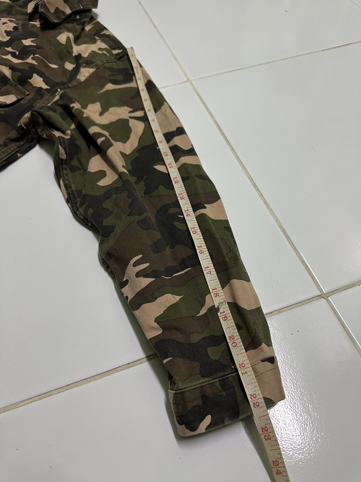 Japanese Brand camouflage shirts Size US M / EU 48-50 / 2 - 7 Thumbnail