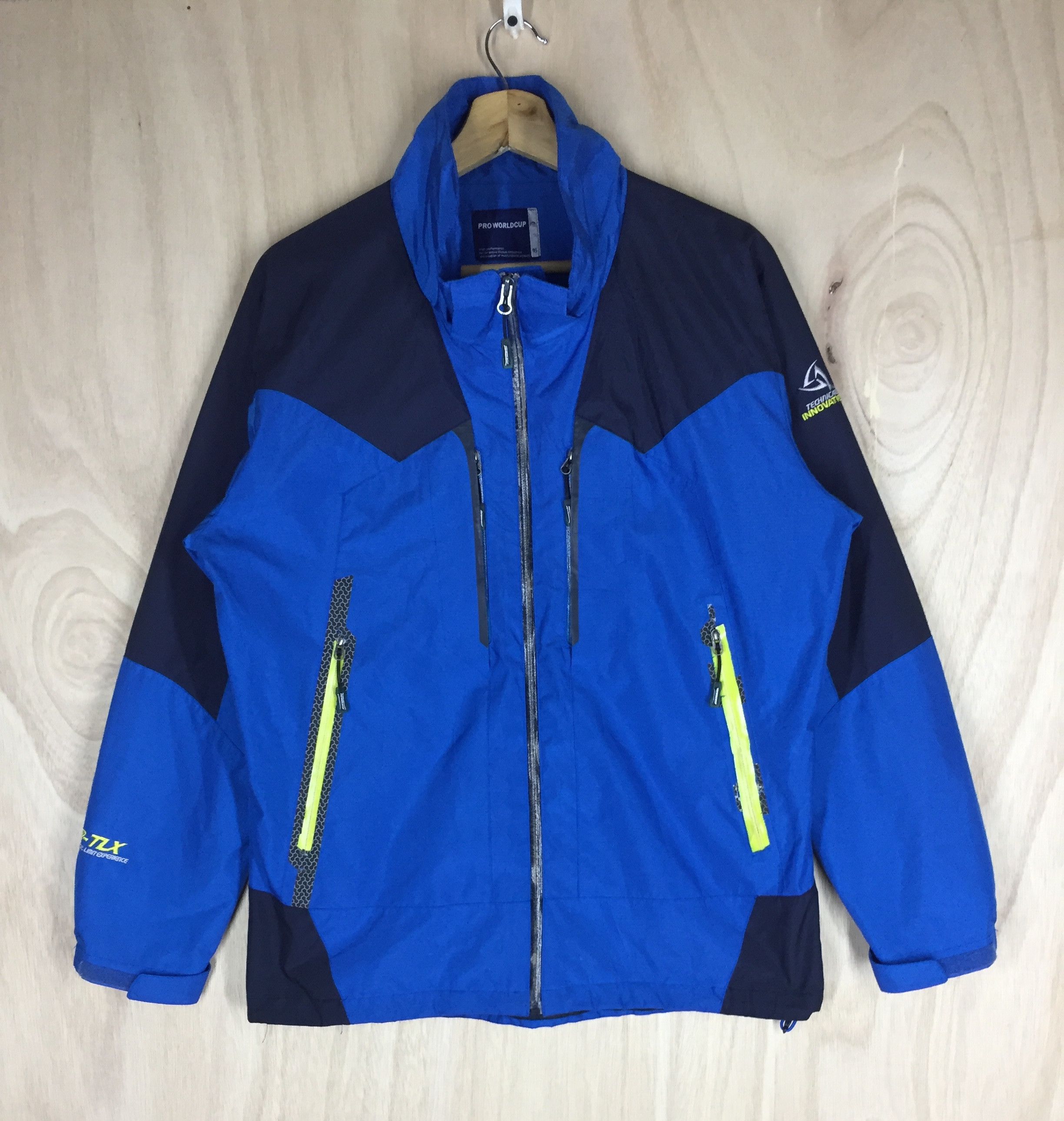 Pro world clearance cup jacket price