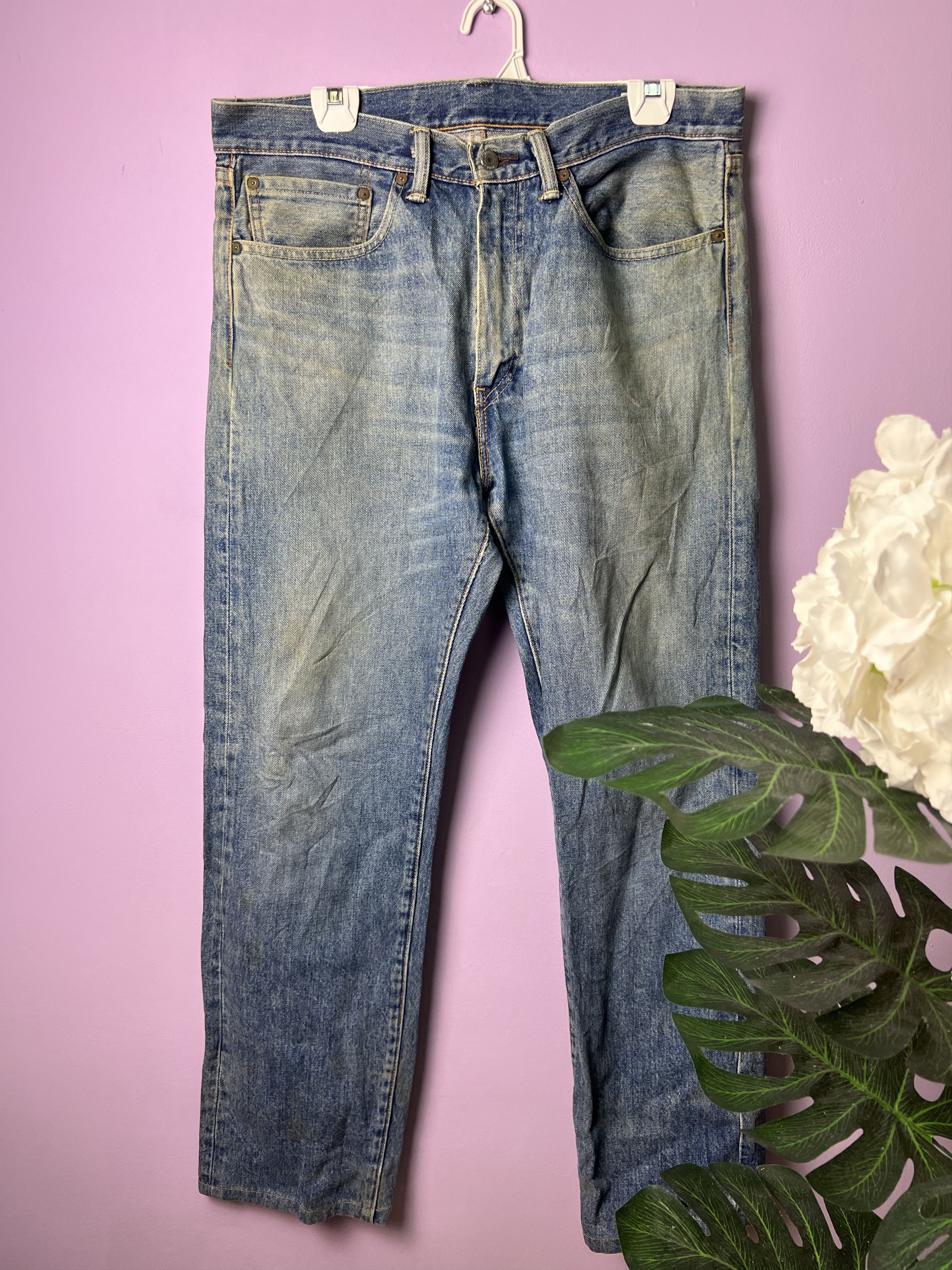 Levi's 🔥Rare Vintage Levi’s White Oak Distressed Denim Size US 35 - 2 Thumbnail