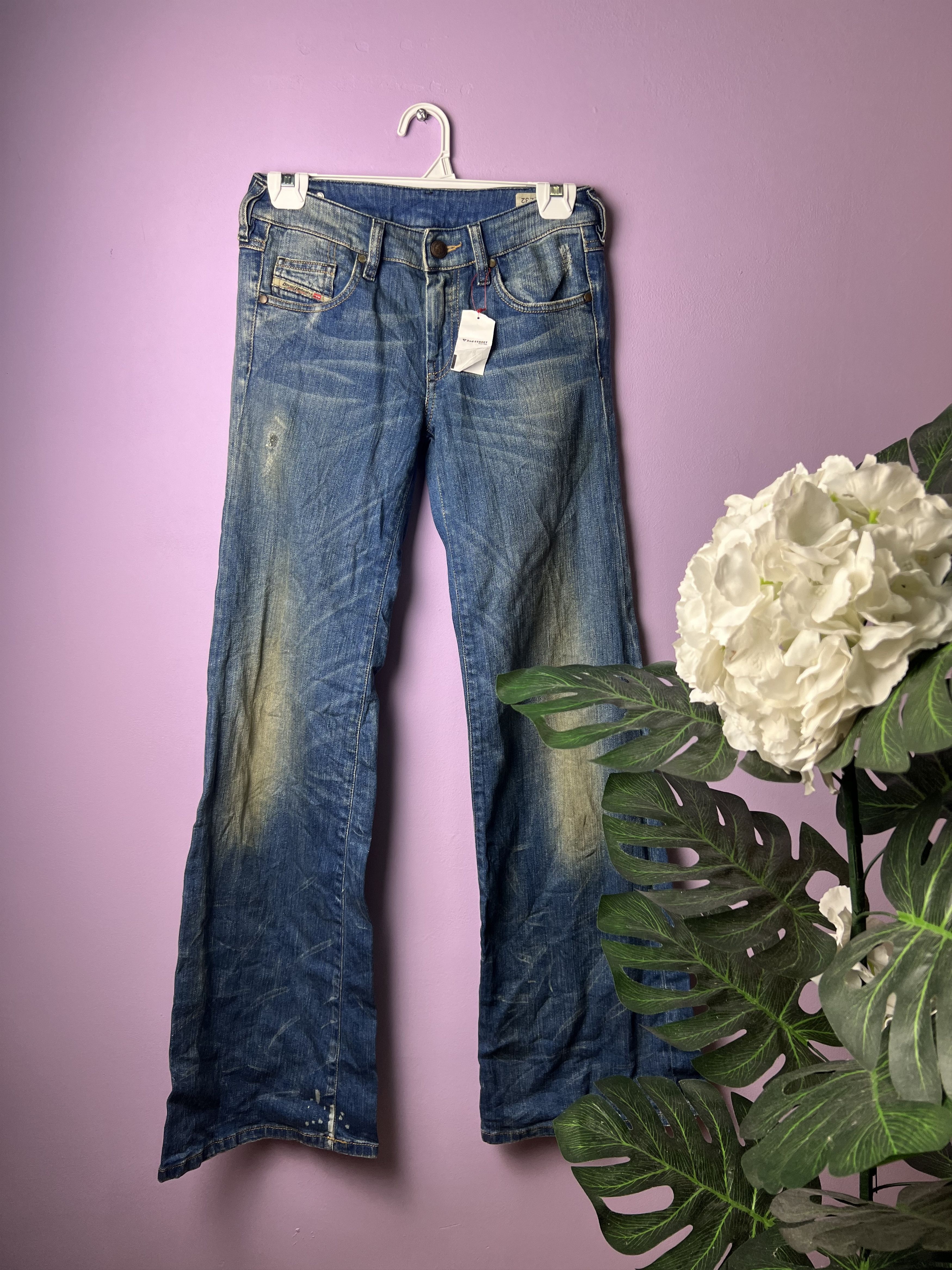 image of Vintage Diesel Distressed Denim in Blue, Women's (Size 27)