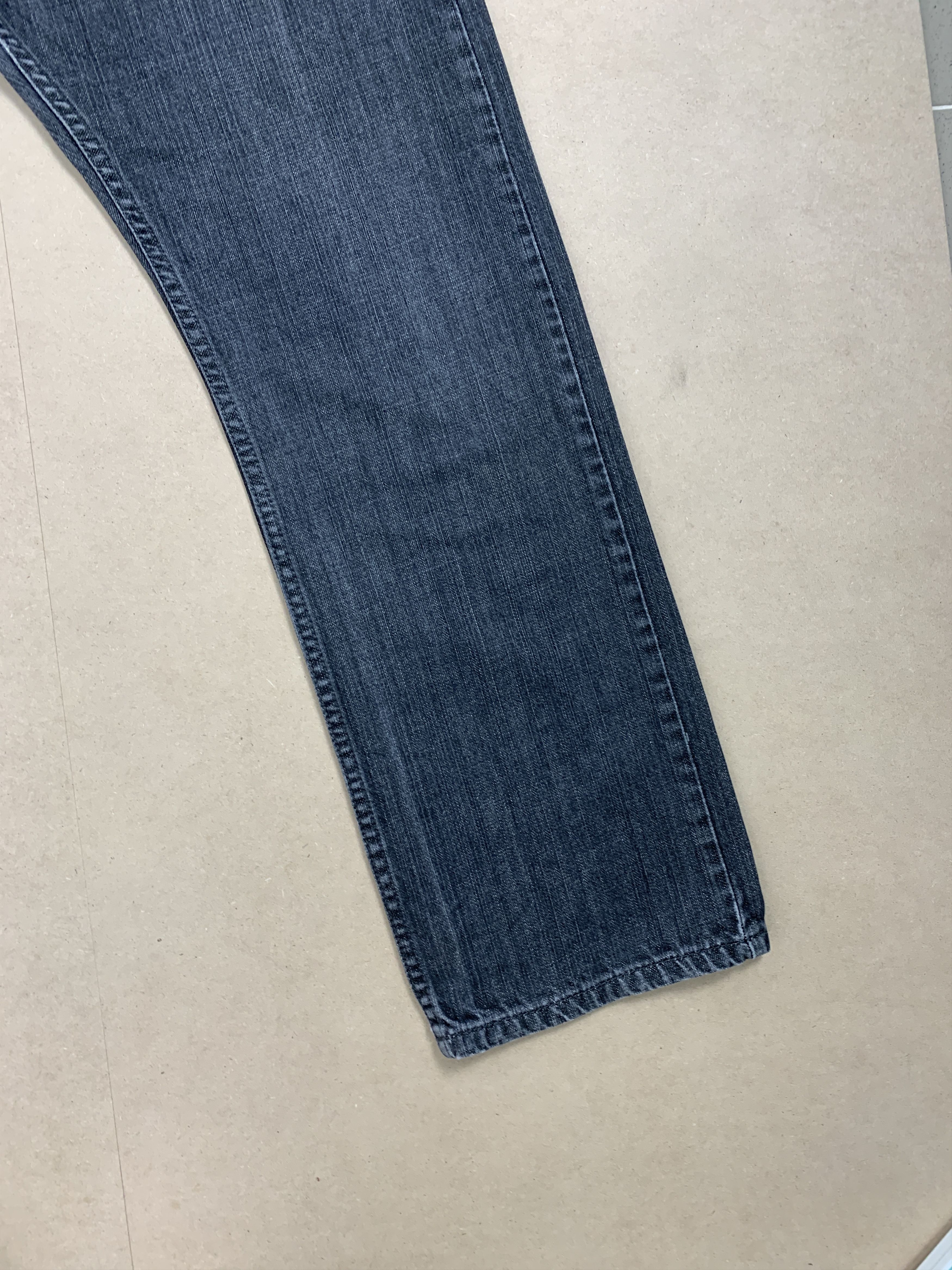 Levi's × Vintage Vintage LEVI's 514 Distressed Faded Straight Cut Black Jeans Size US 36 / EU 52 - 3 Thumbnail