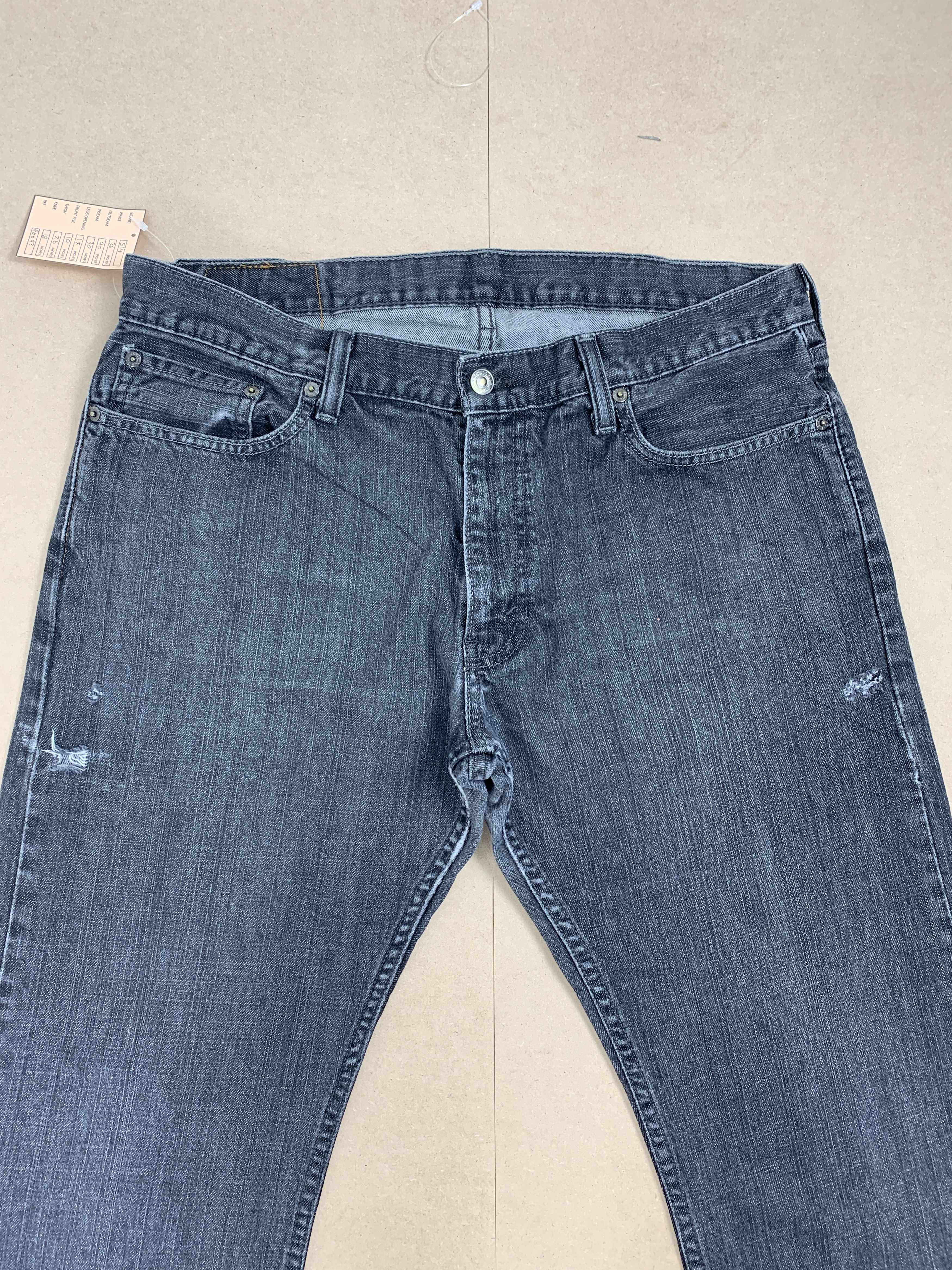 Levi's × Vintage Vintage LEVI's 514 Distressed Faded Straight Cut Black Jeans Size US 36 / EU 52 - 2 Thumbnail