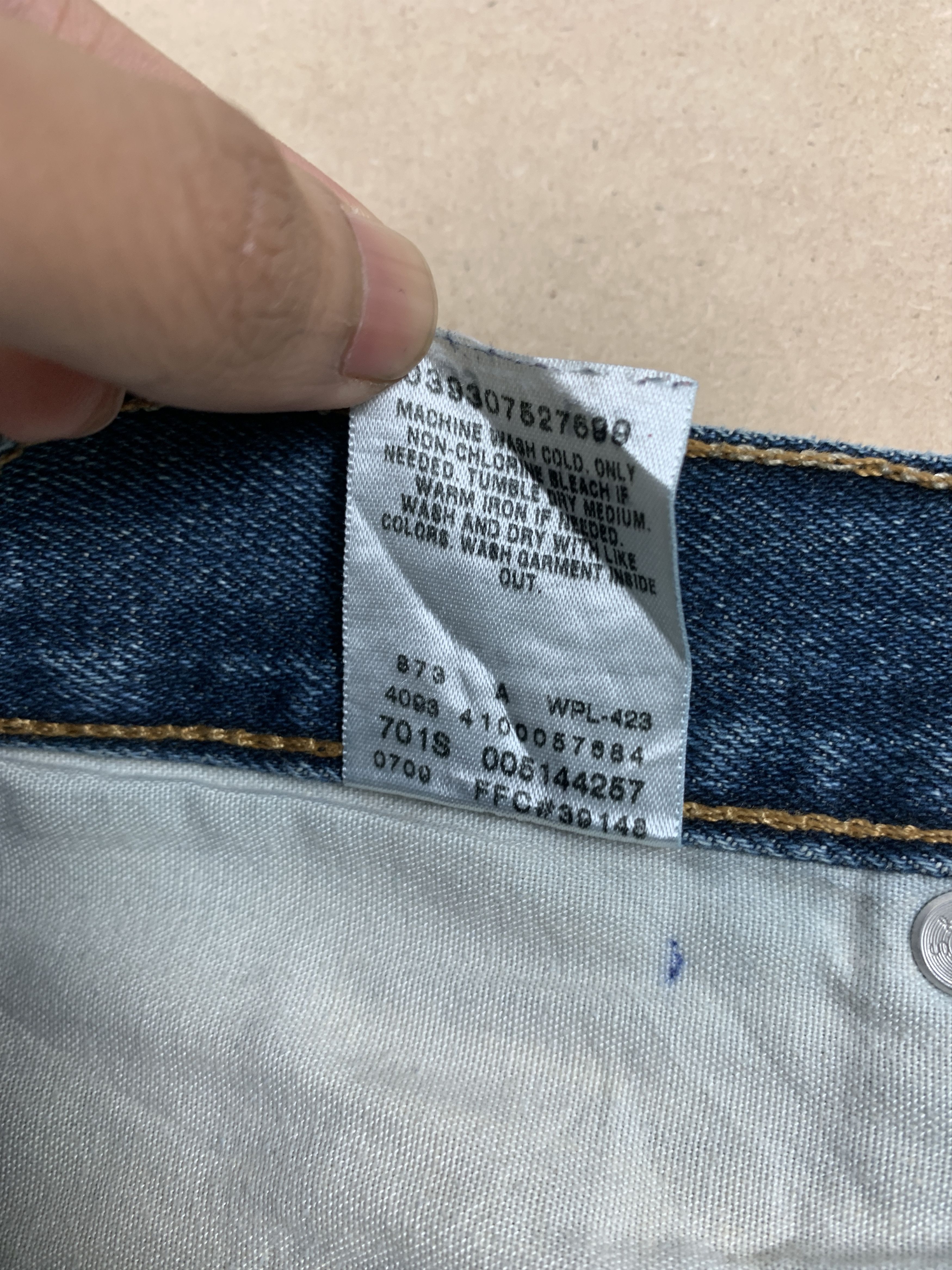 Levi's × Vintage Vintage LEVI'S 514 Distressed Faded Straight Cut Jeans Size US 32 / EU 48 - 15 Thumbnail