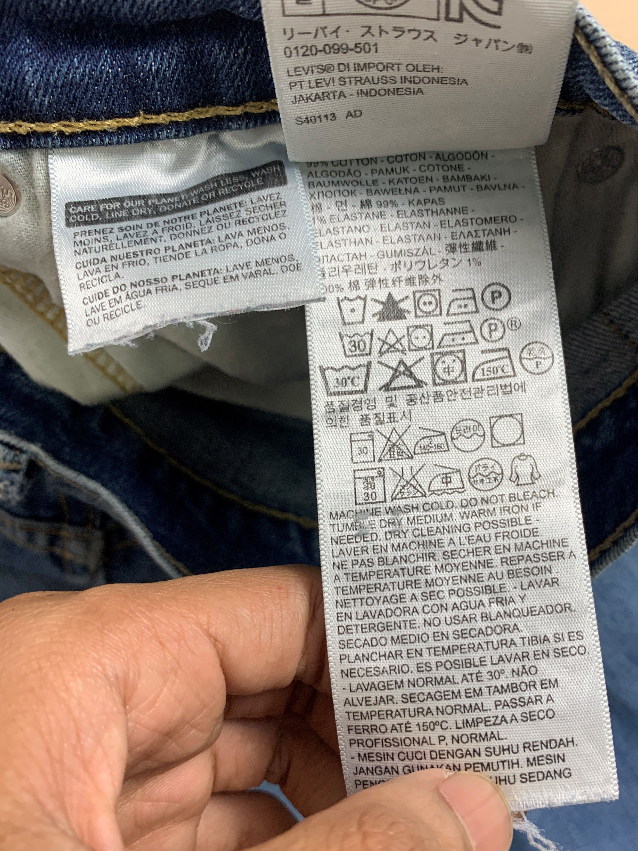 Levi's × Vintage Vintage LEVI'S 541 Athletic Taper Mid Wash Jeans Size US 32 / EU 48 - 13 Thumbnail
