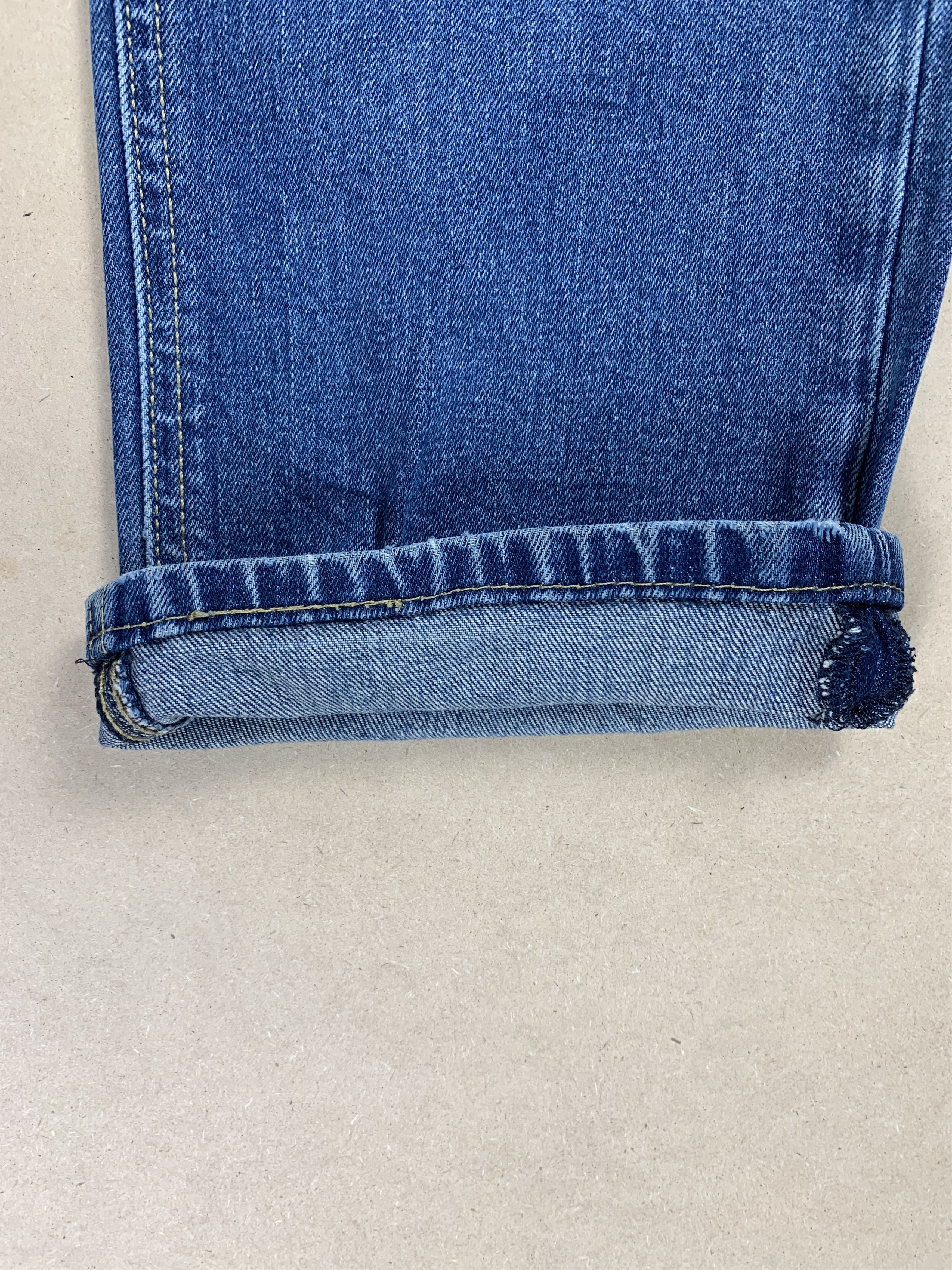 Levi's × Vintage Vintage LEVI'S 541 Athletic Taper Mid Wash Jeans Size US 32 / EU 48 - 5 Thumbnail
