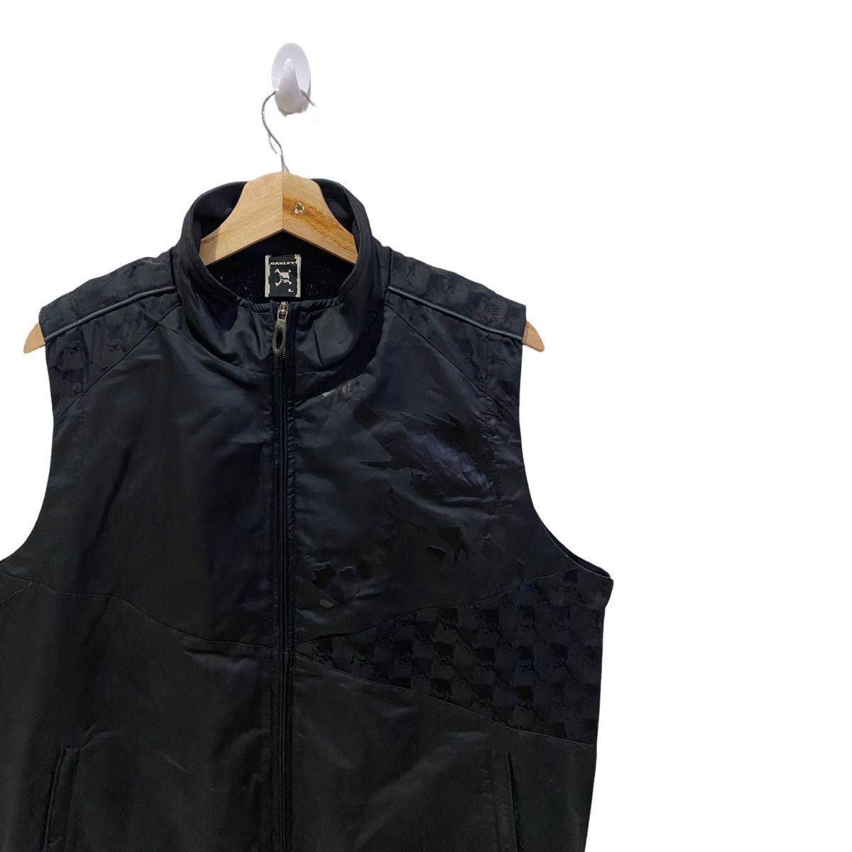 Oakley RARE🔥OAKLEY NICE DESIGN TANK TOP SLEEVELESS JACKET Size US M / EU 48-50 / 2 - 4 Thumbnail