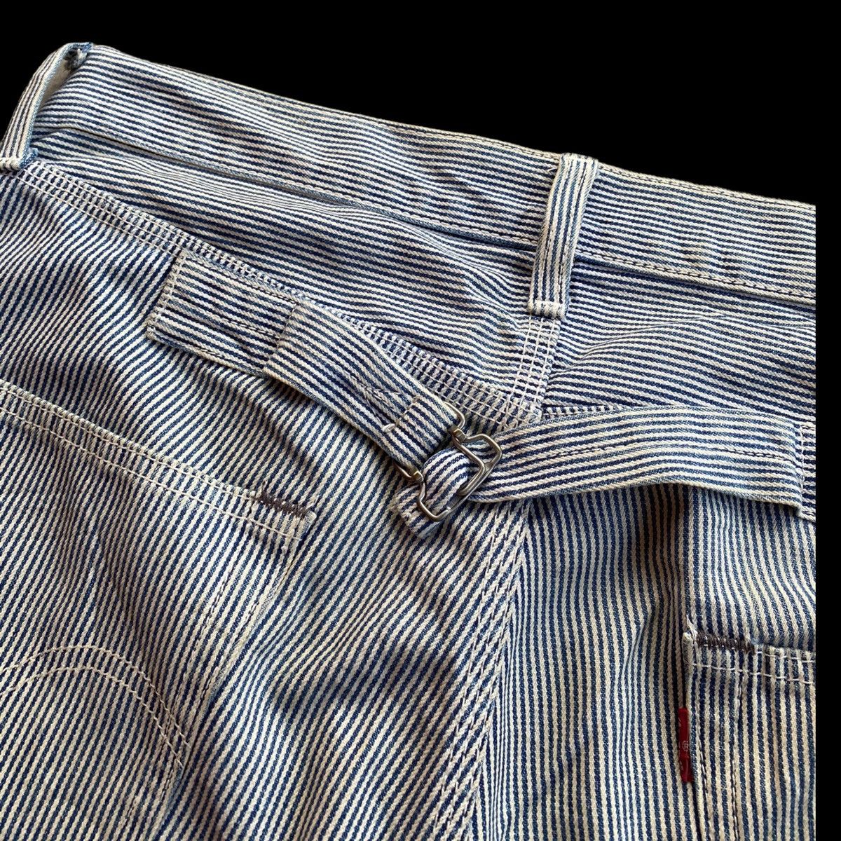Levi's VINTAGE LEVIS 503 BUCKLE BACK HICKORY STRIPE SHORT-PANTS Size US 34 / EU 50 - 3 Thumbnail
