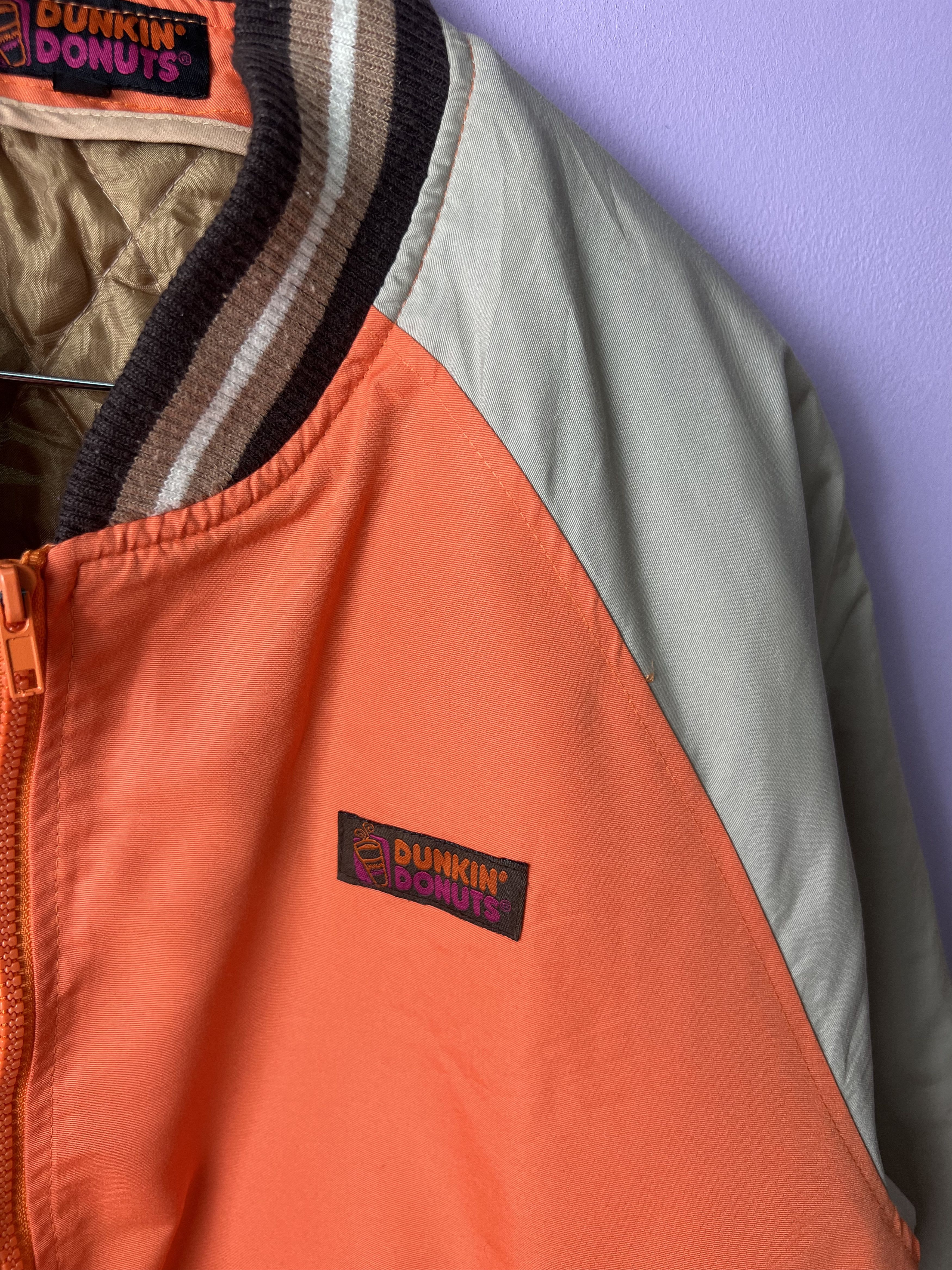 Japanese Brand 🔥Rare Dunkin Donuts Quilted Jackets Size US M / EU 48-50 / 2 - 8 Thumbnail