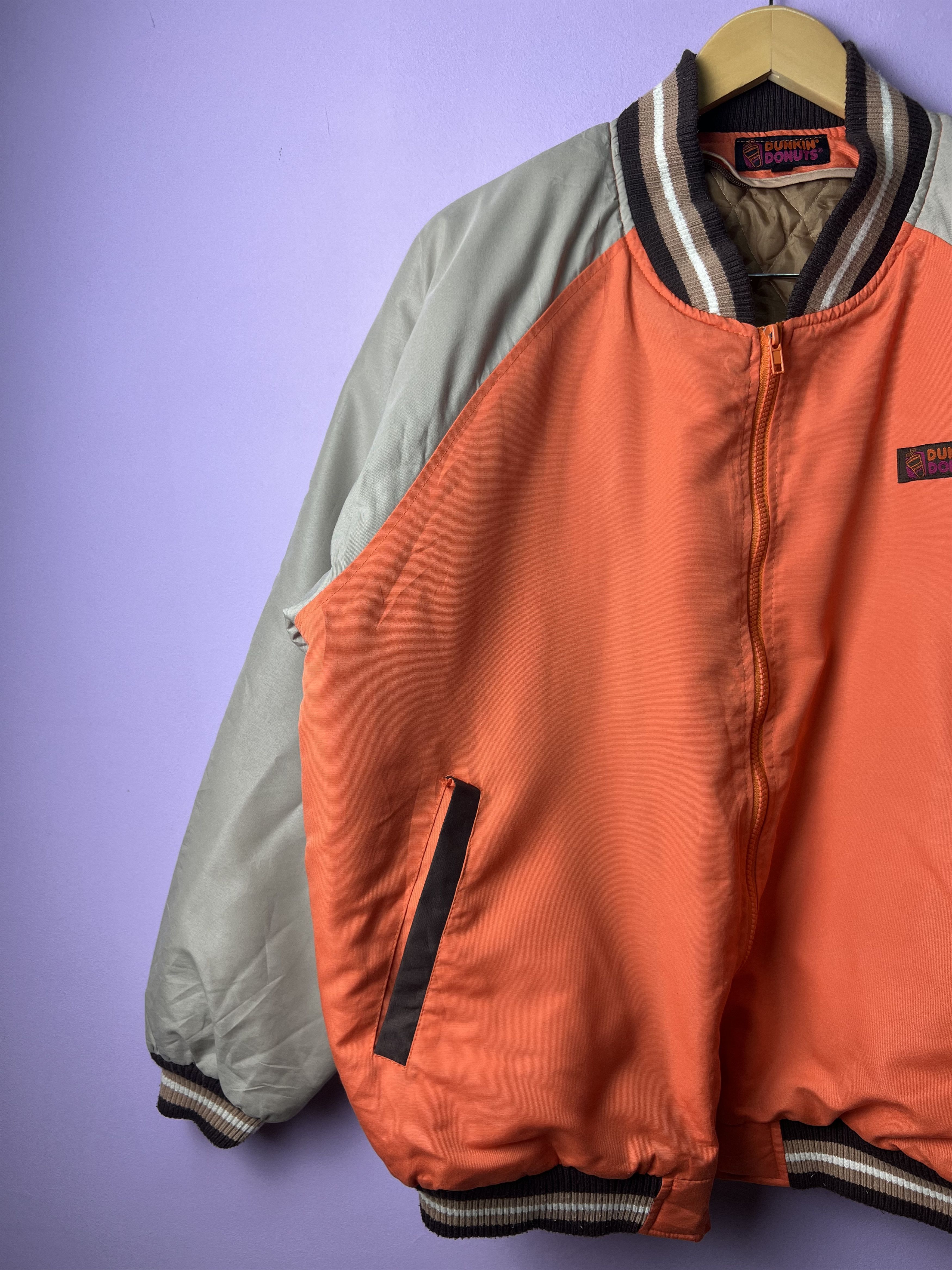 Japanese Brand 🔥Rare Dunkin Donuts Quilted Jackets Size US M / EU 48-50 / 2 - 4 Thumbnail