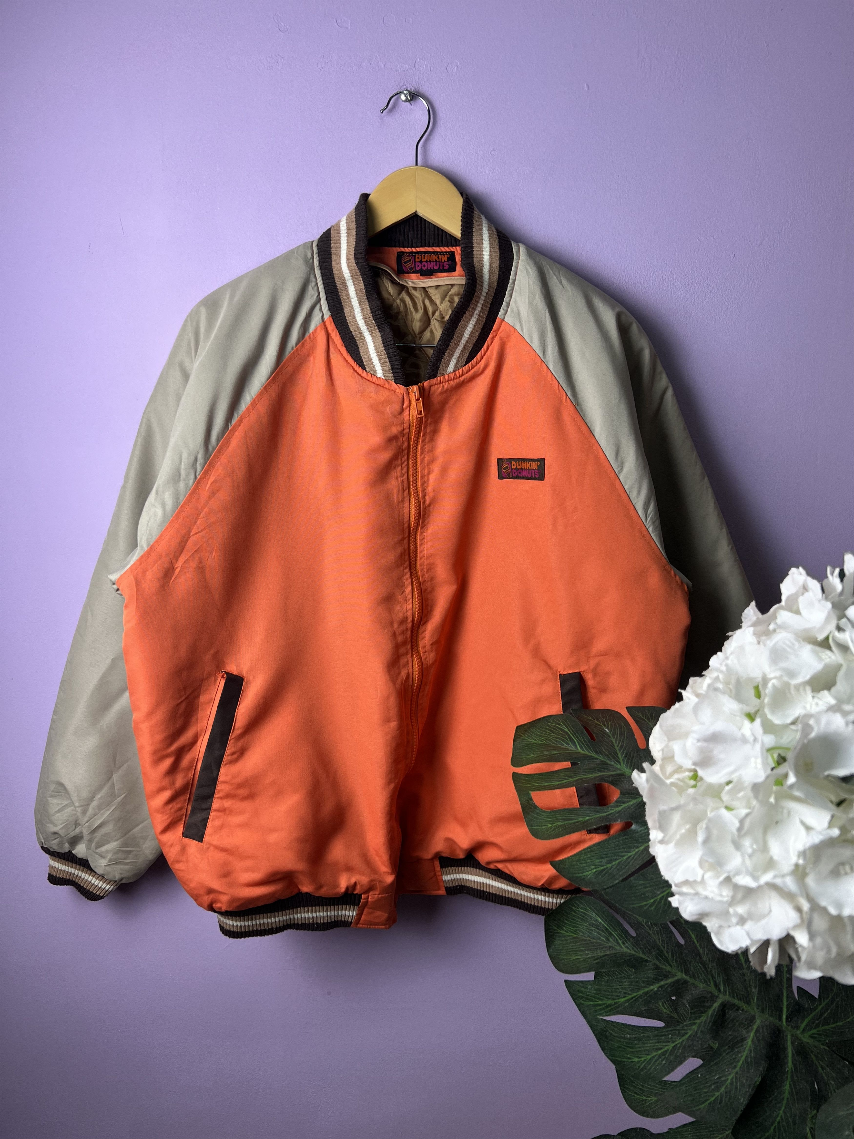 Japanese Brand 🔥Rare Dunkin Donuts Quilted Jackets Size US M / EU 48-50 / 2 - 1 Thumbnail