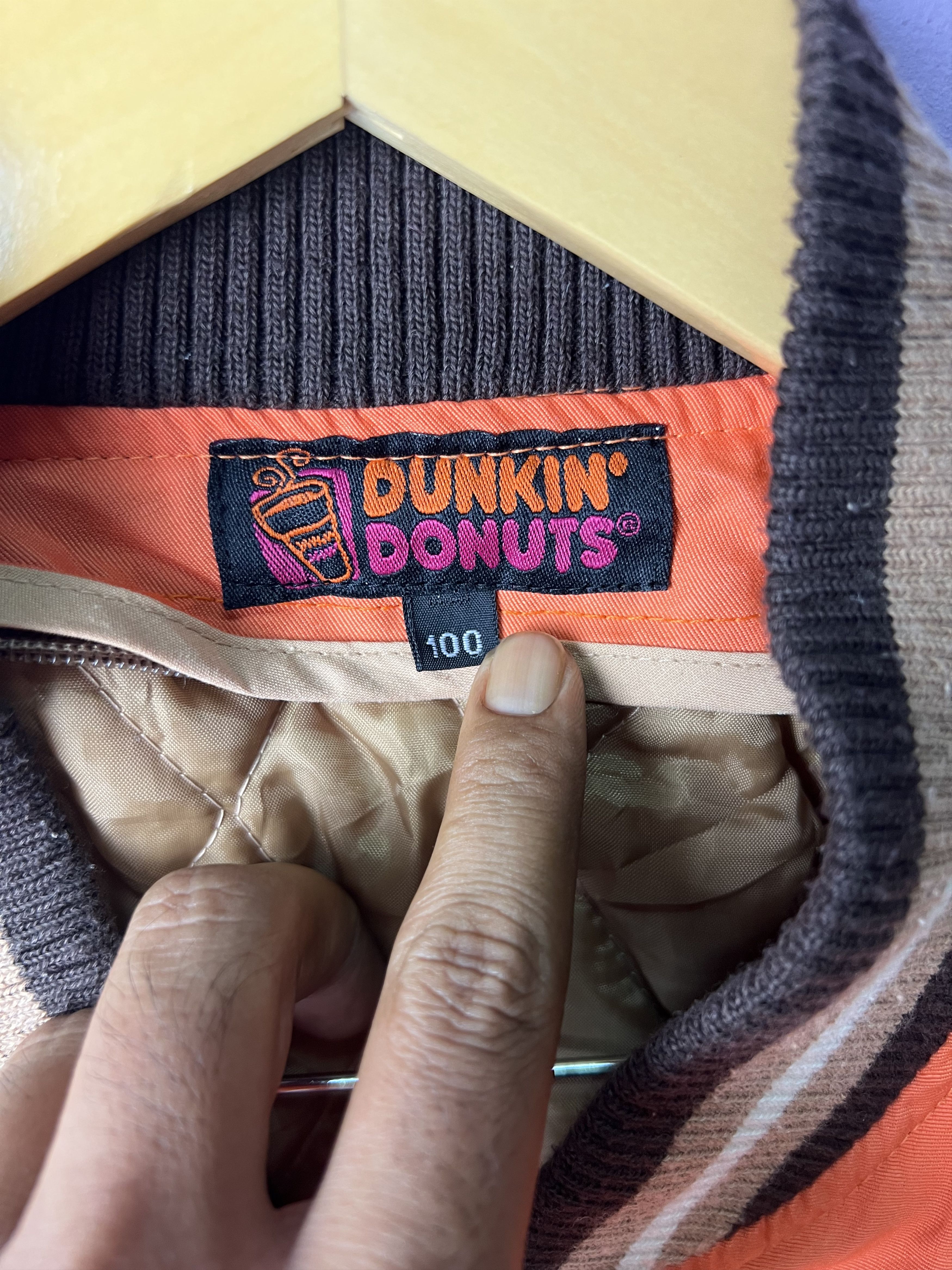Japanese Brand 🔥Rare Dunkin Donuts Quilted Jackets Size US M / EU 48-50 / 2 - 14 Thumbnail