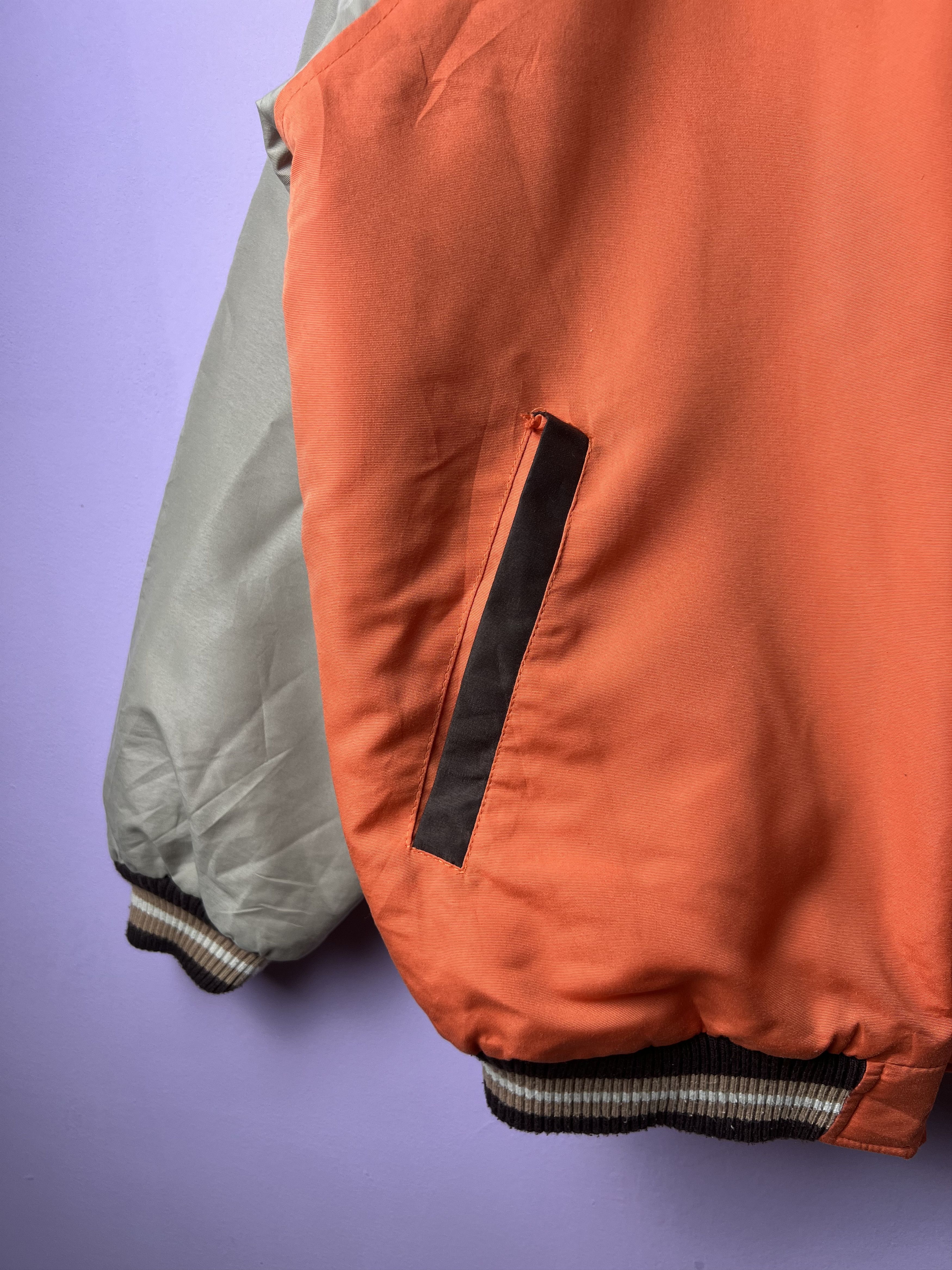 Japanese Brand 🔥Rare Dunkin Donuts Quilted Jackets Size US M / EU 48-50 / 2 - 6 Thumbnail
