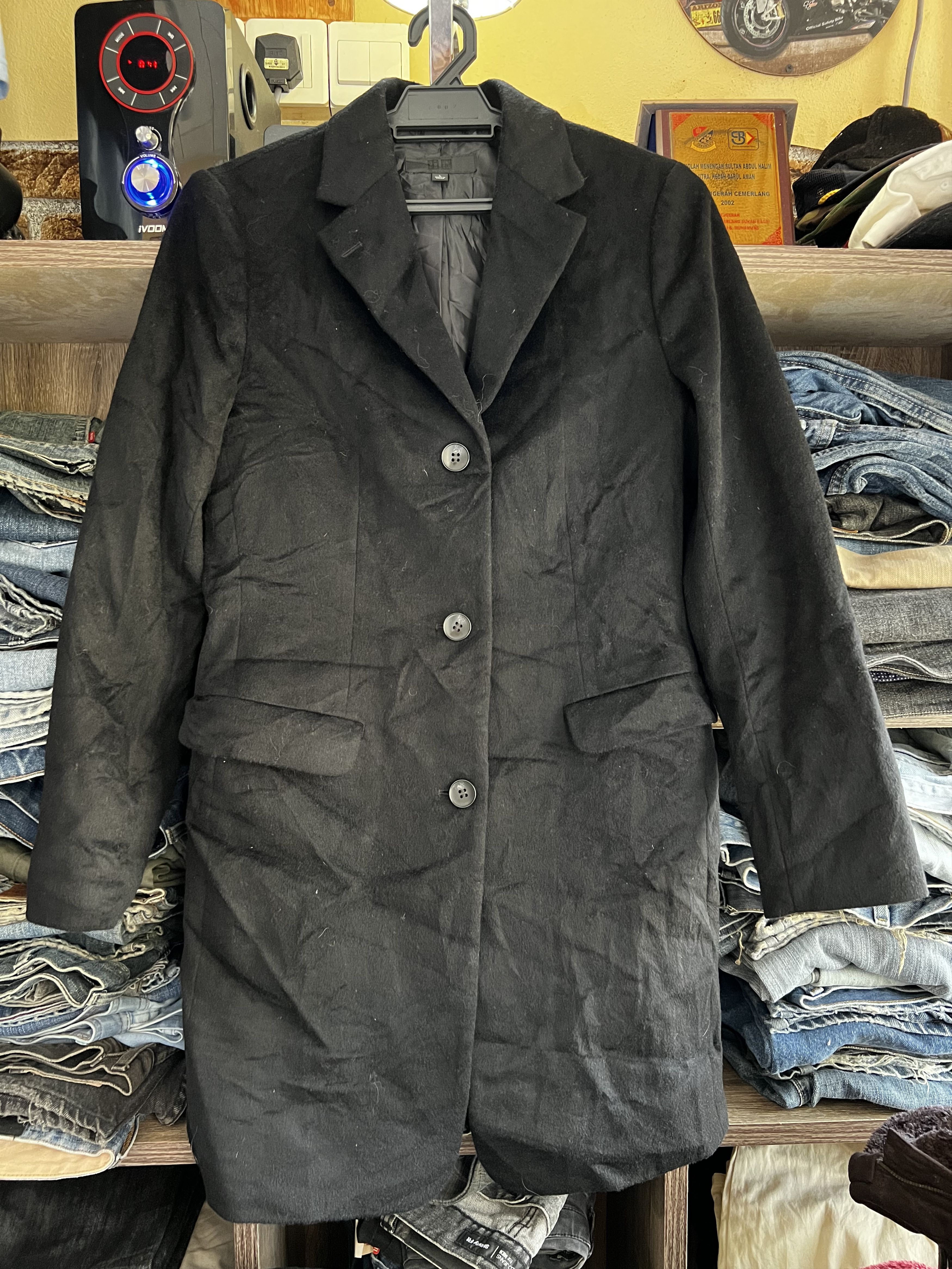 🔥Black Cashmere Uniqlo Long Jackets