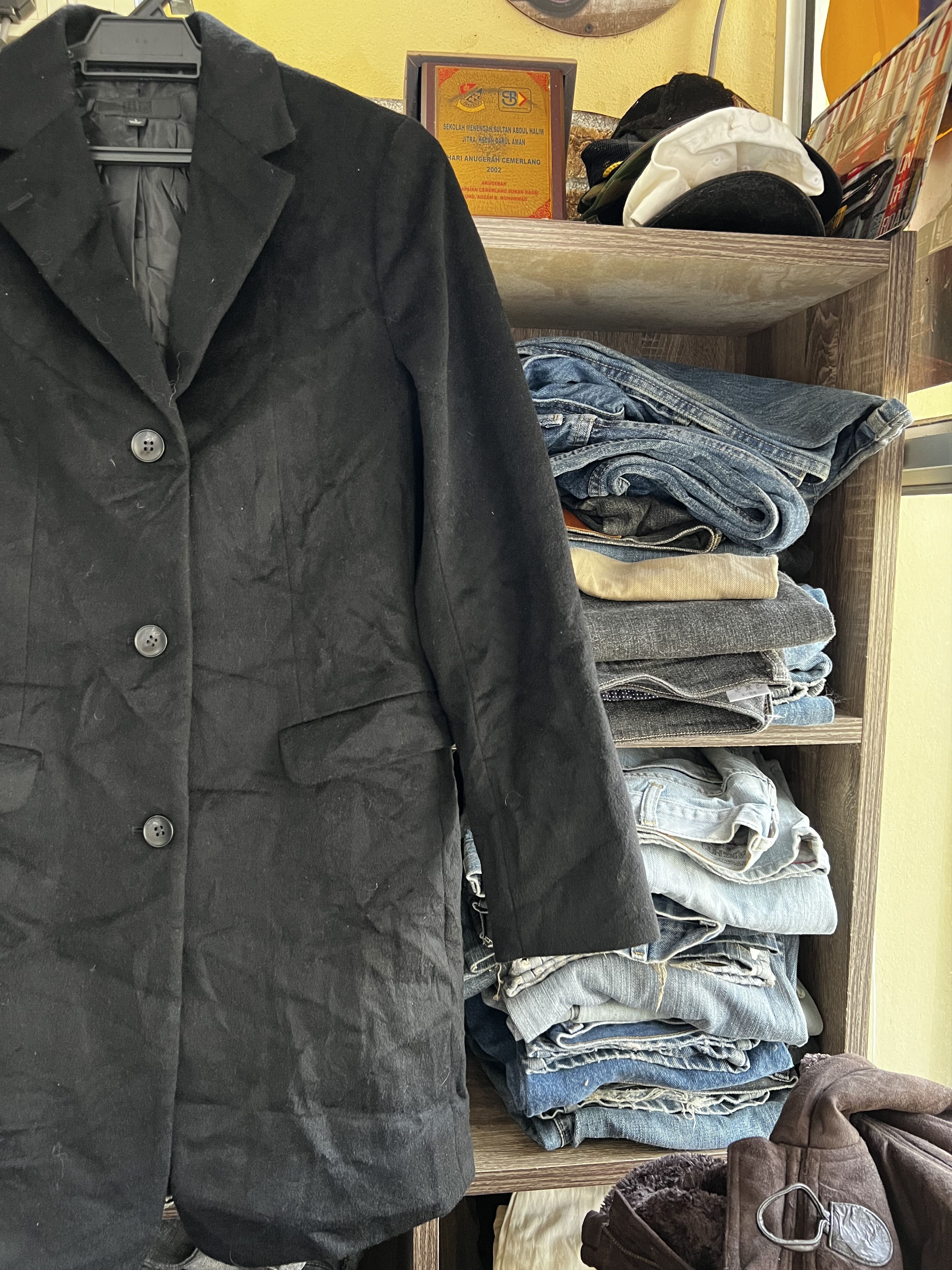 Japanese Brand 🔥Black Cashmere Uniqlo Long Jackets Size US S / EU 44-46 / 1 - 2 Thumbnail